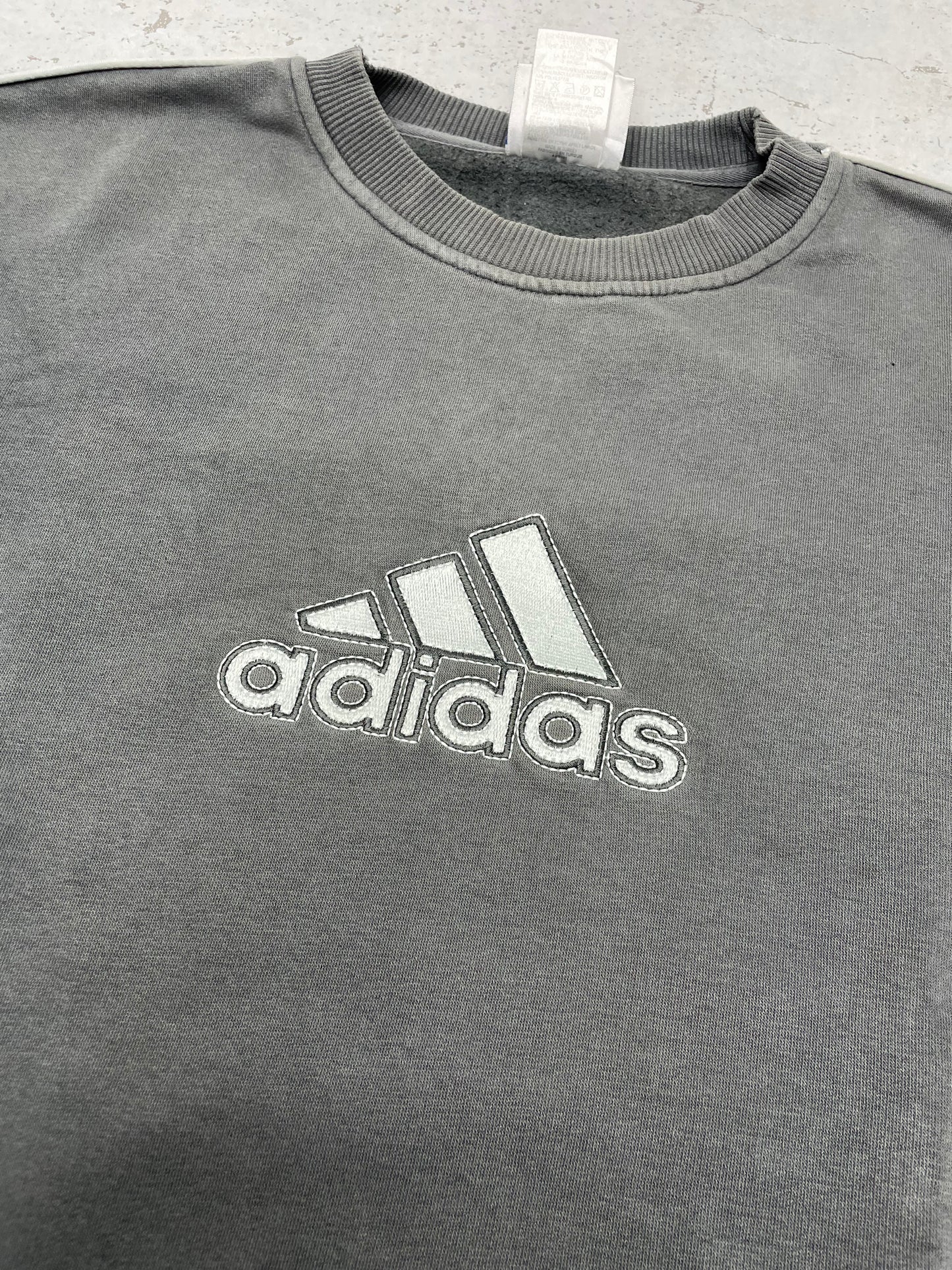 Adidas vintage Sweatshirt embroidered Logo grau M