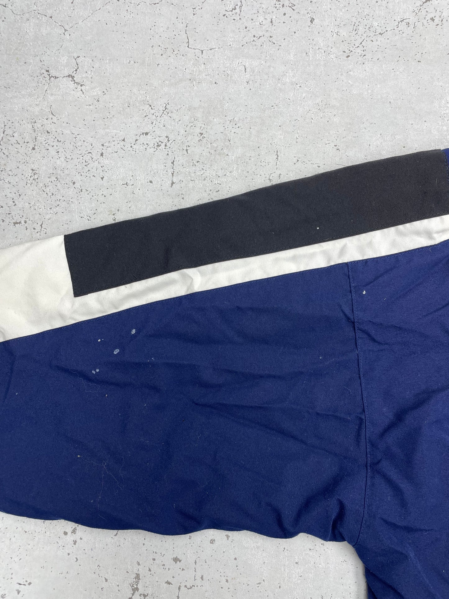 Reebok vintage Windbreaker Trackjacket Zipper L