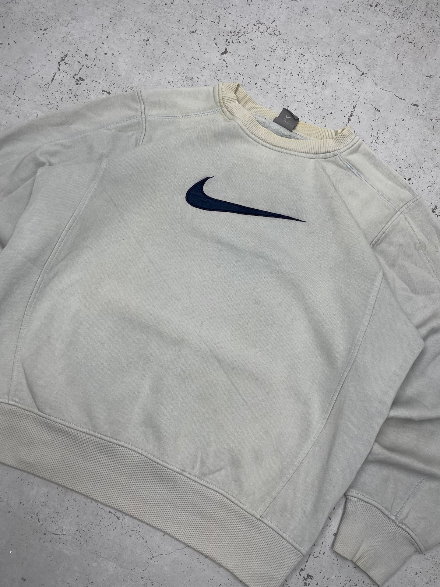 Nike vintage big Swoosh Logo embroidered Sweatshirt Sweater M