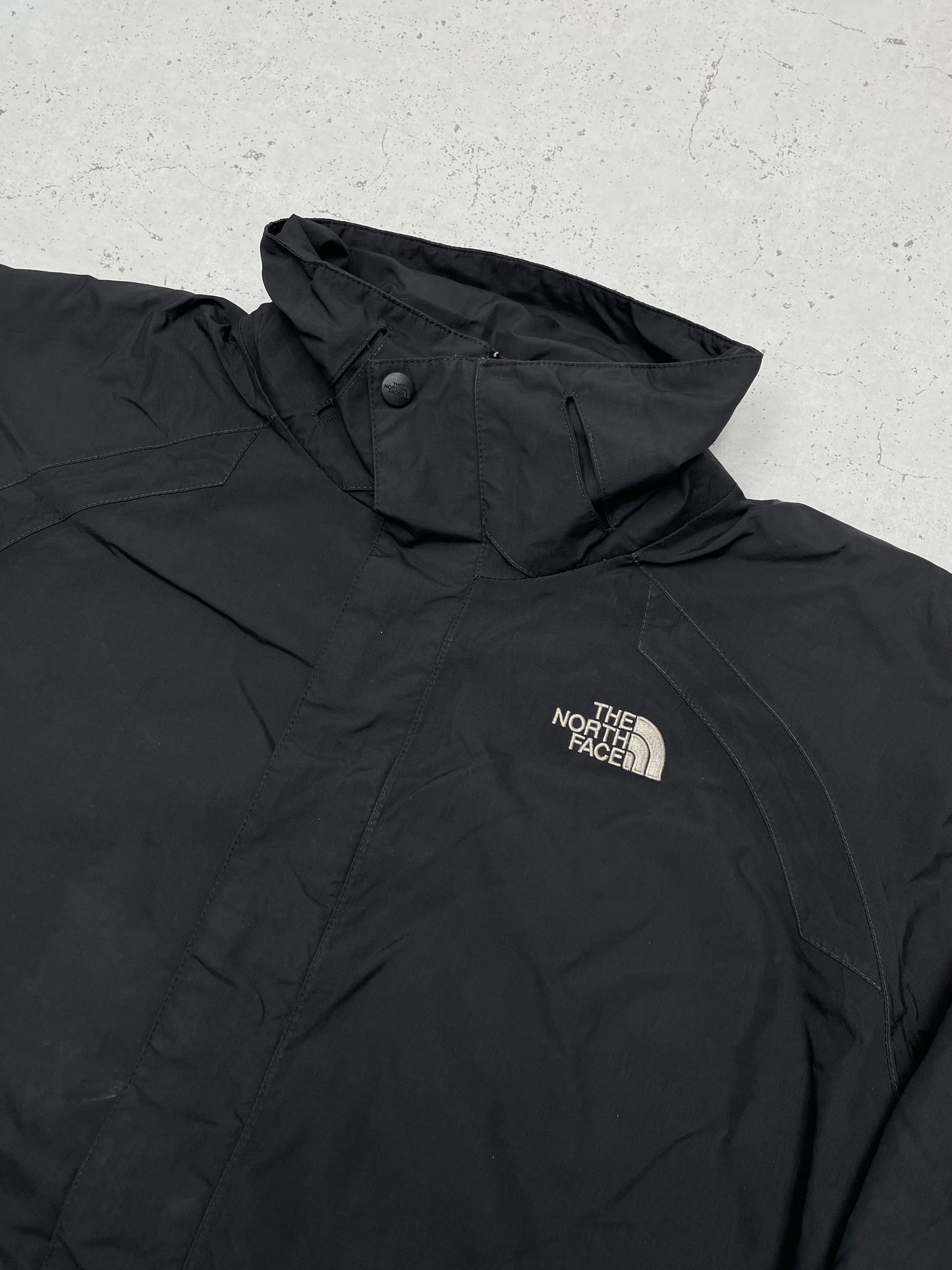The North Face HyVent Windbreaker Allwetter Jacke L