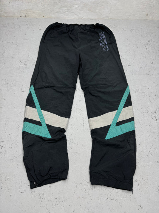 adidas Vintage Shell Pants in Schwarz mit Türkis, Größe M, Vorderansicht