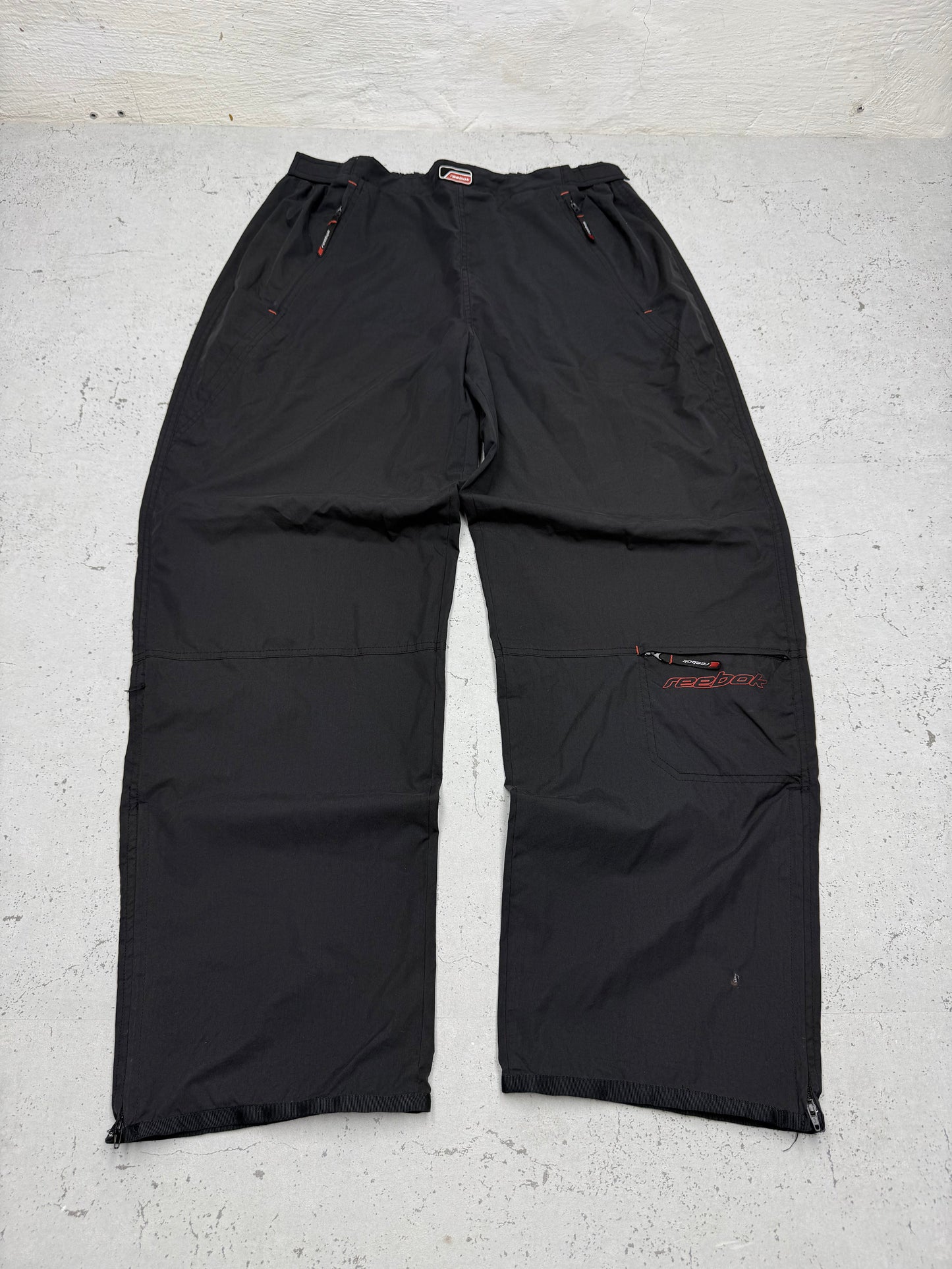 Reebok Vintage Outdoorhose in Schwarz, Größe XL, Vorderansicht