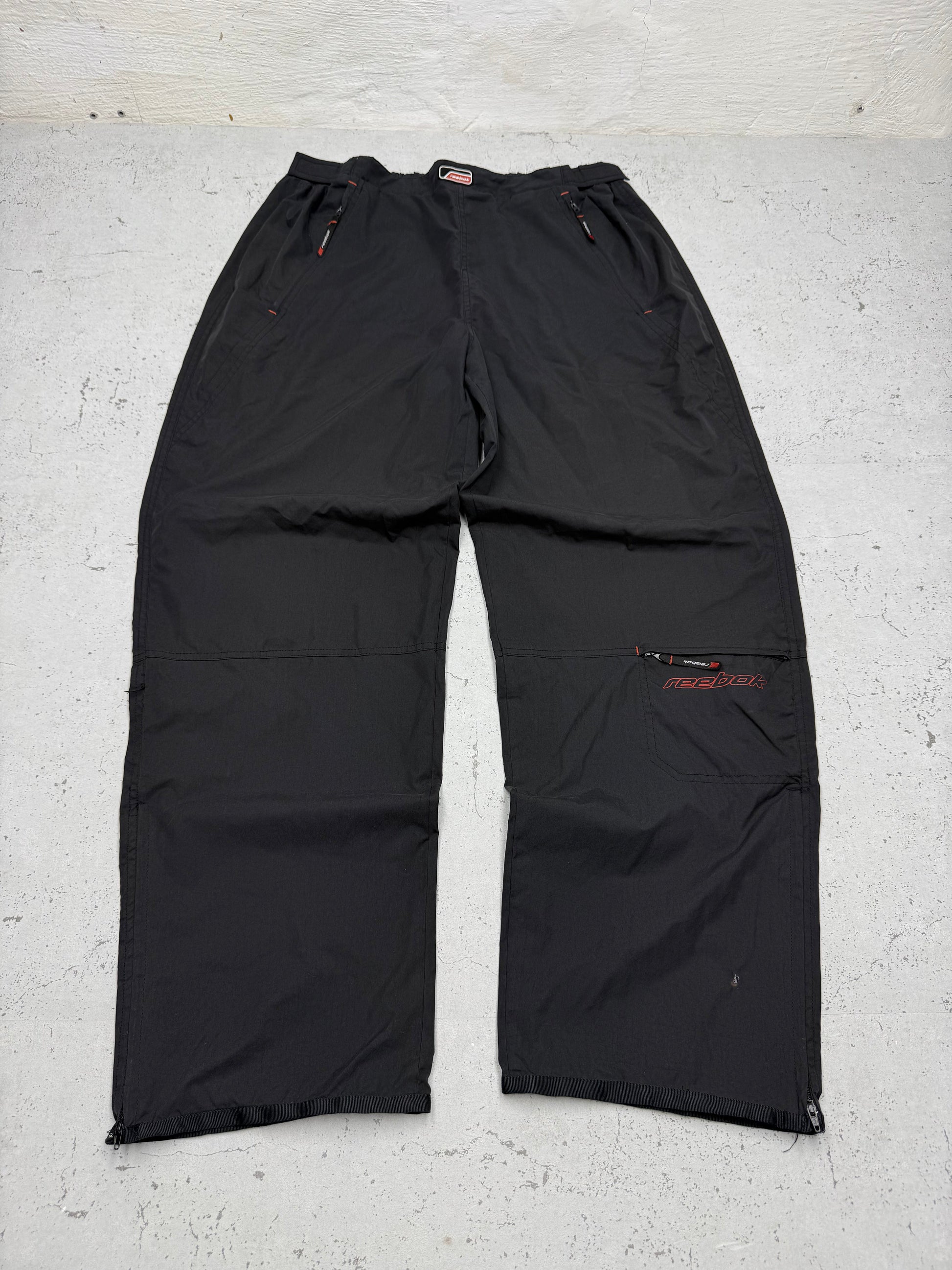 Reebok Vintage Outdoorhose in Schwarz, Größe XL, Vorderansicht