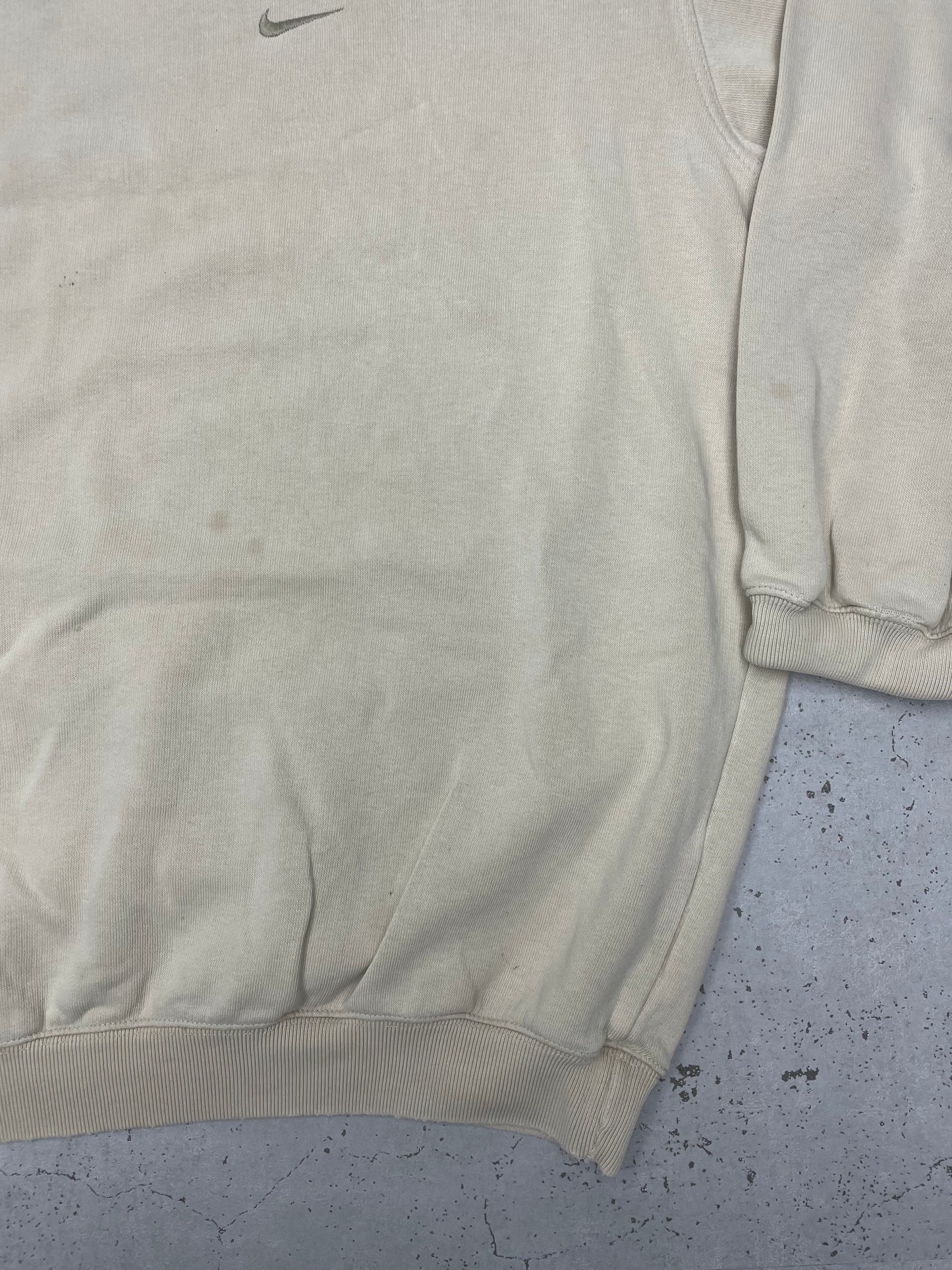 Nike vintage small Logo embroidered Sweatshirt Sweater boxy Fit XL