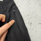 Reebok Vintage Trackpants in Schwarz, Größe L, Detail Reißverschluss am Bein
