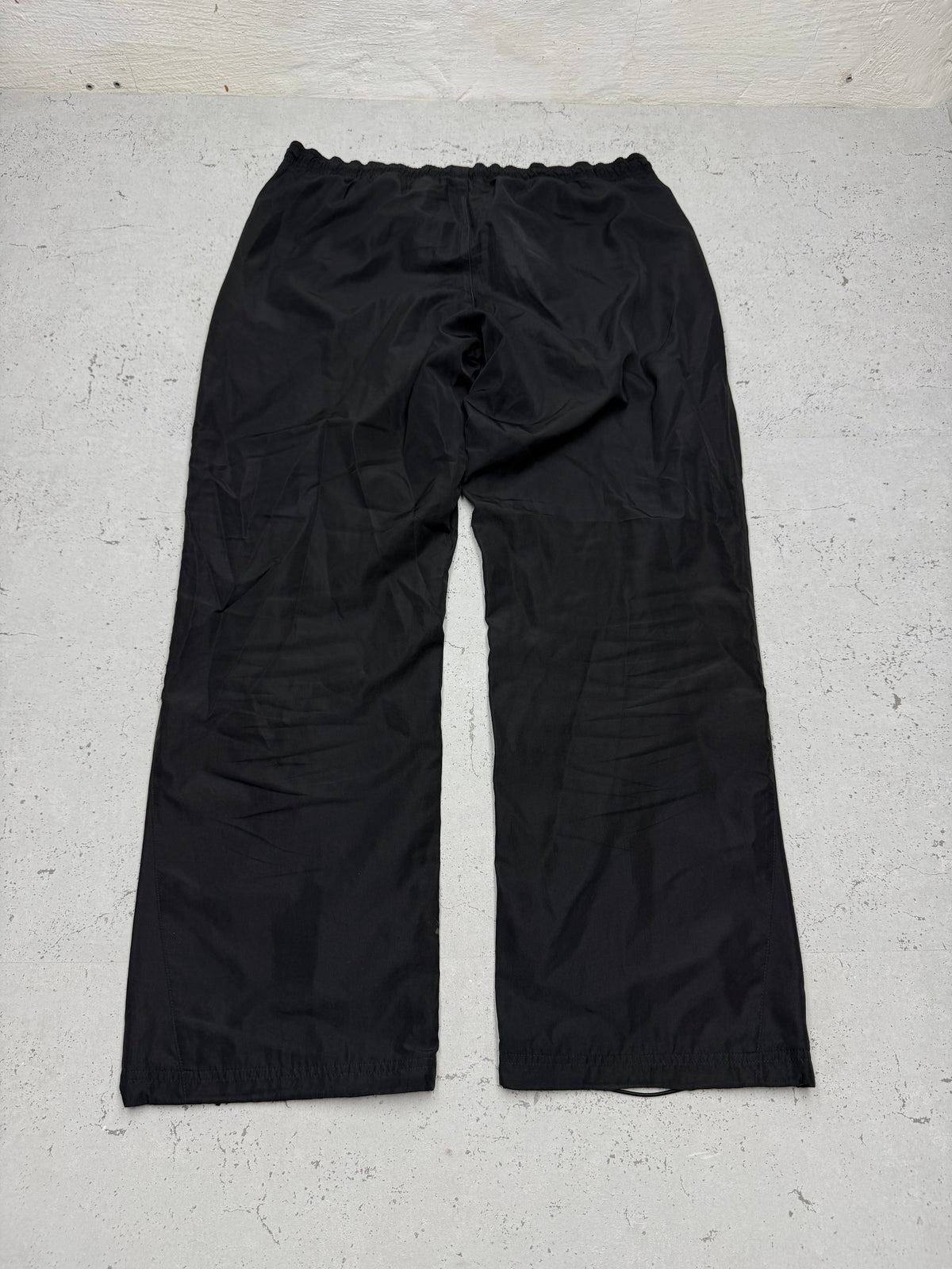 Reebok Vintage Trackpants in Schwarz, Größe L, Rückansicht