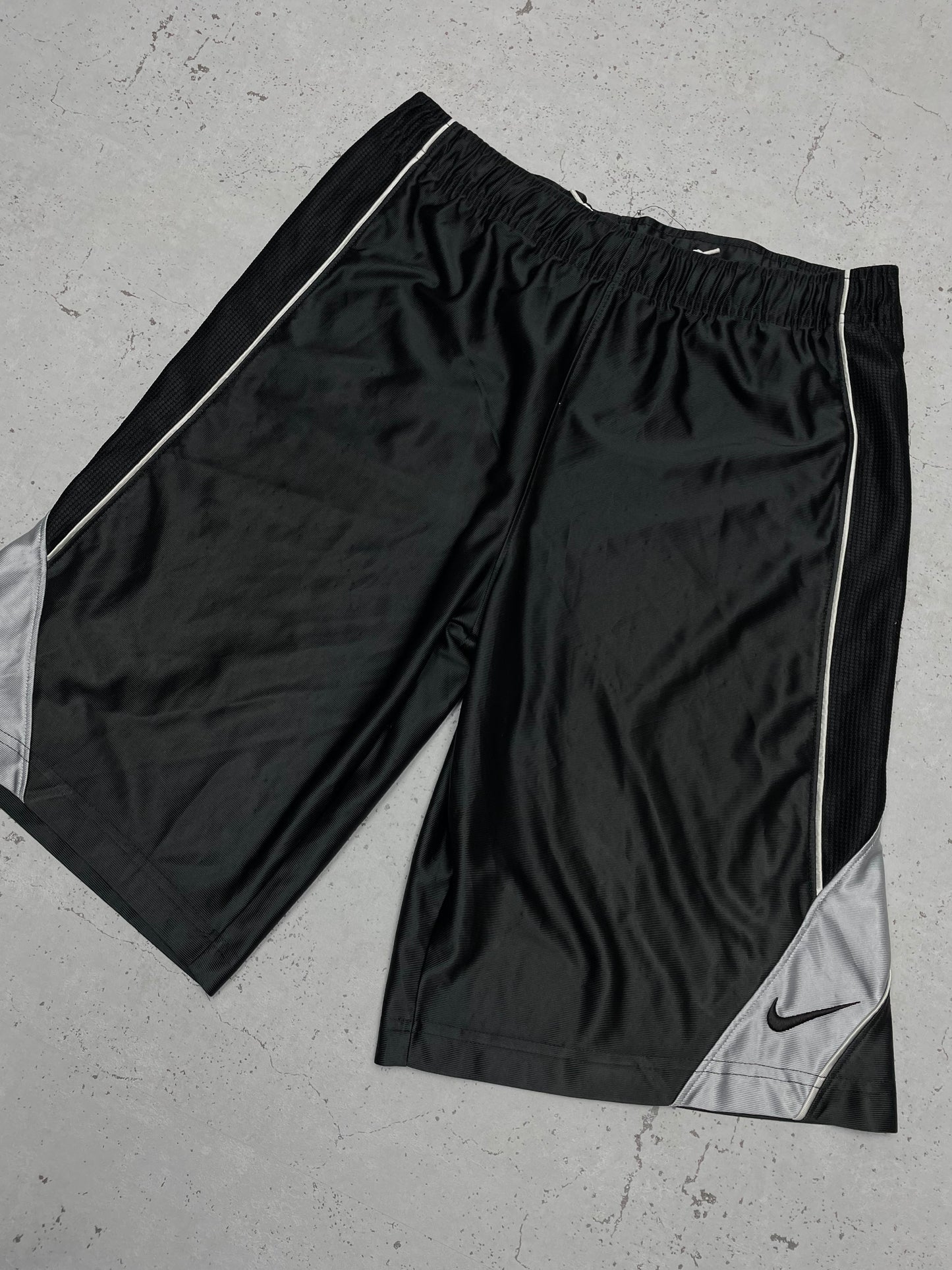 Nike vintage Short Basketball Style Sporthose L