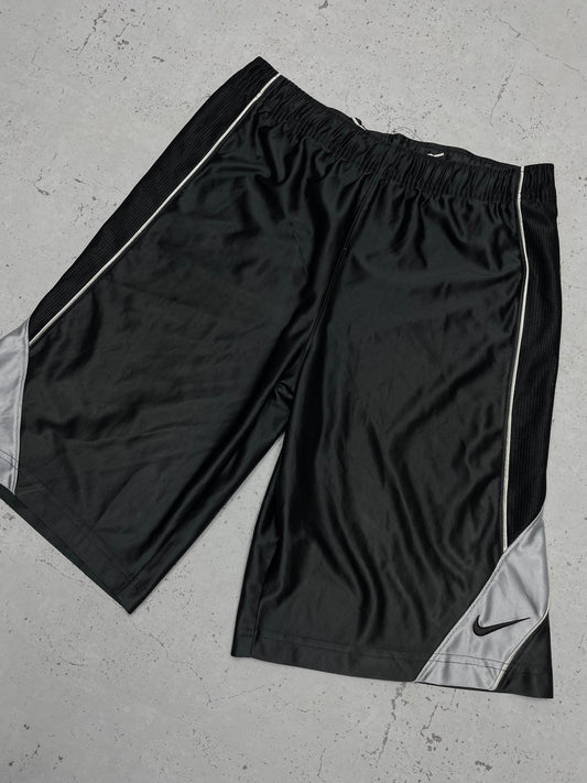 Nike vintage Short Basketball Style Sporthose L