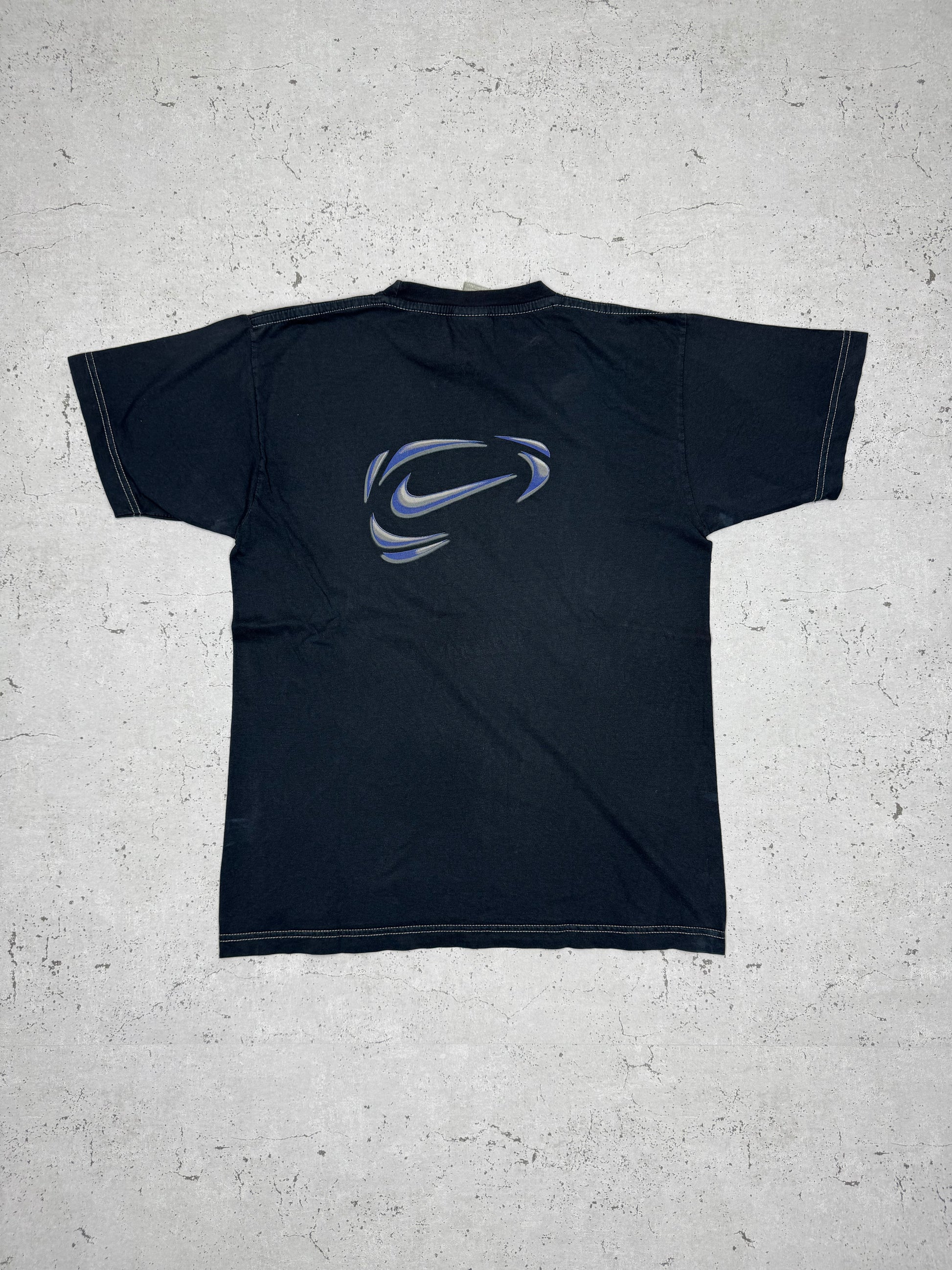 Nike Vintage Y2K T-Shirt schwarz S - MonkeysVintage