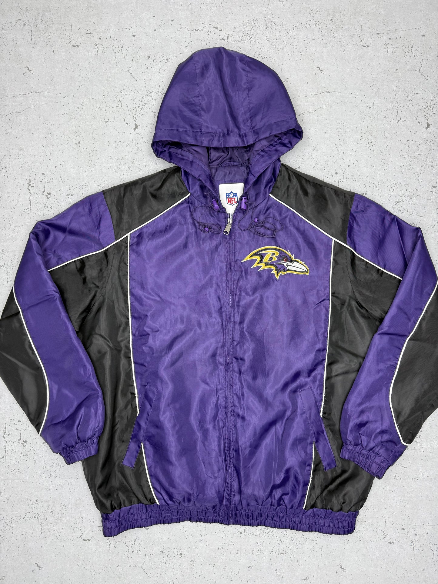 NFL Baltimore Ravens Vintage Windbreaker Jacke lila schwarz XL - MonkeysVintage