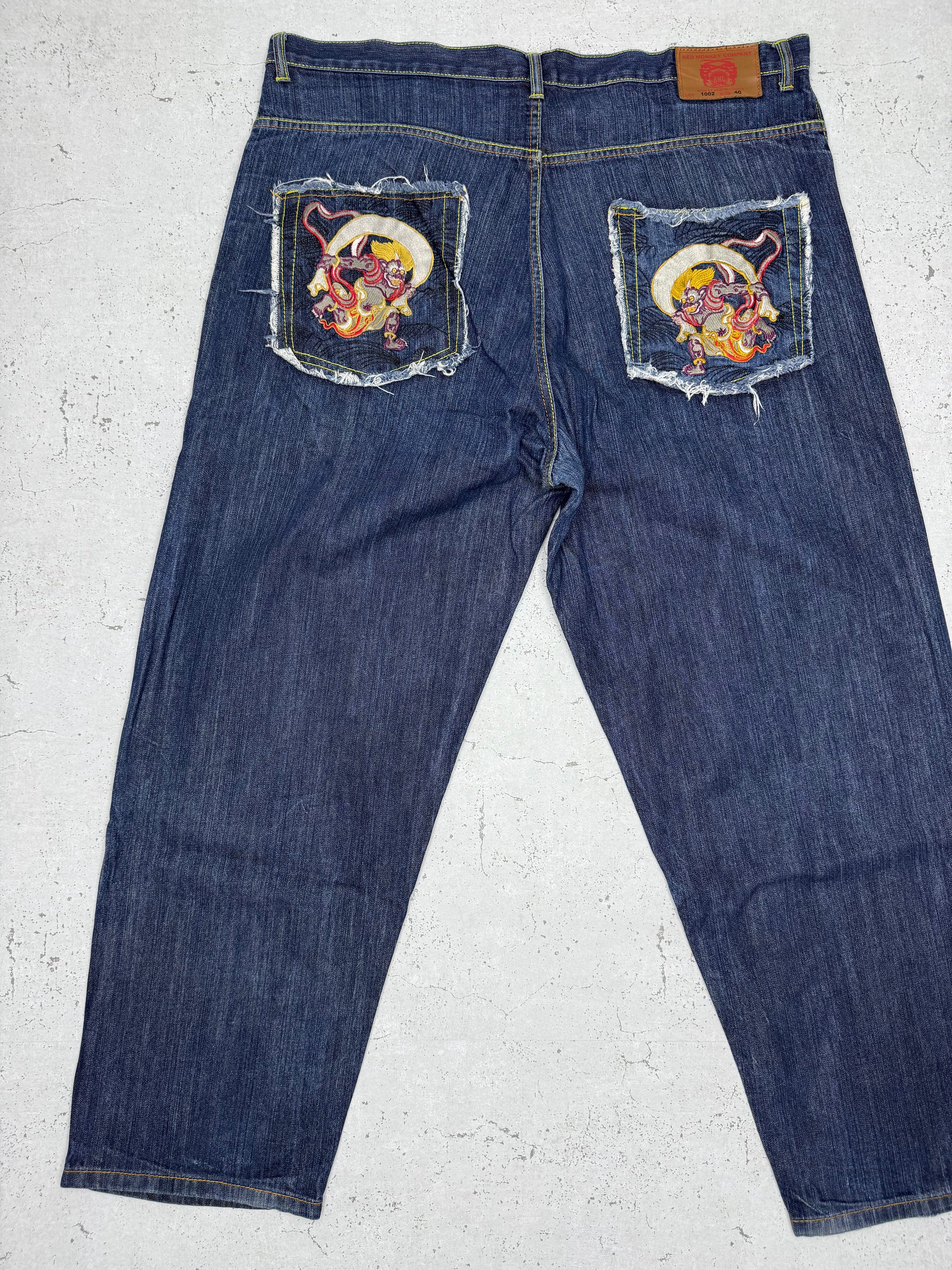 Red Monkey Vintage Baggy Y2K embroidered Jeans blau W40 - MonkeysVintage