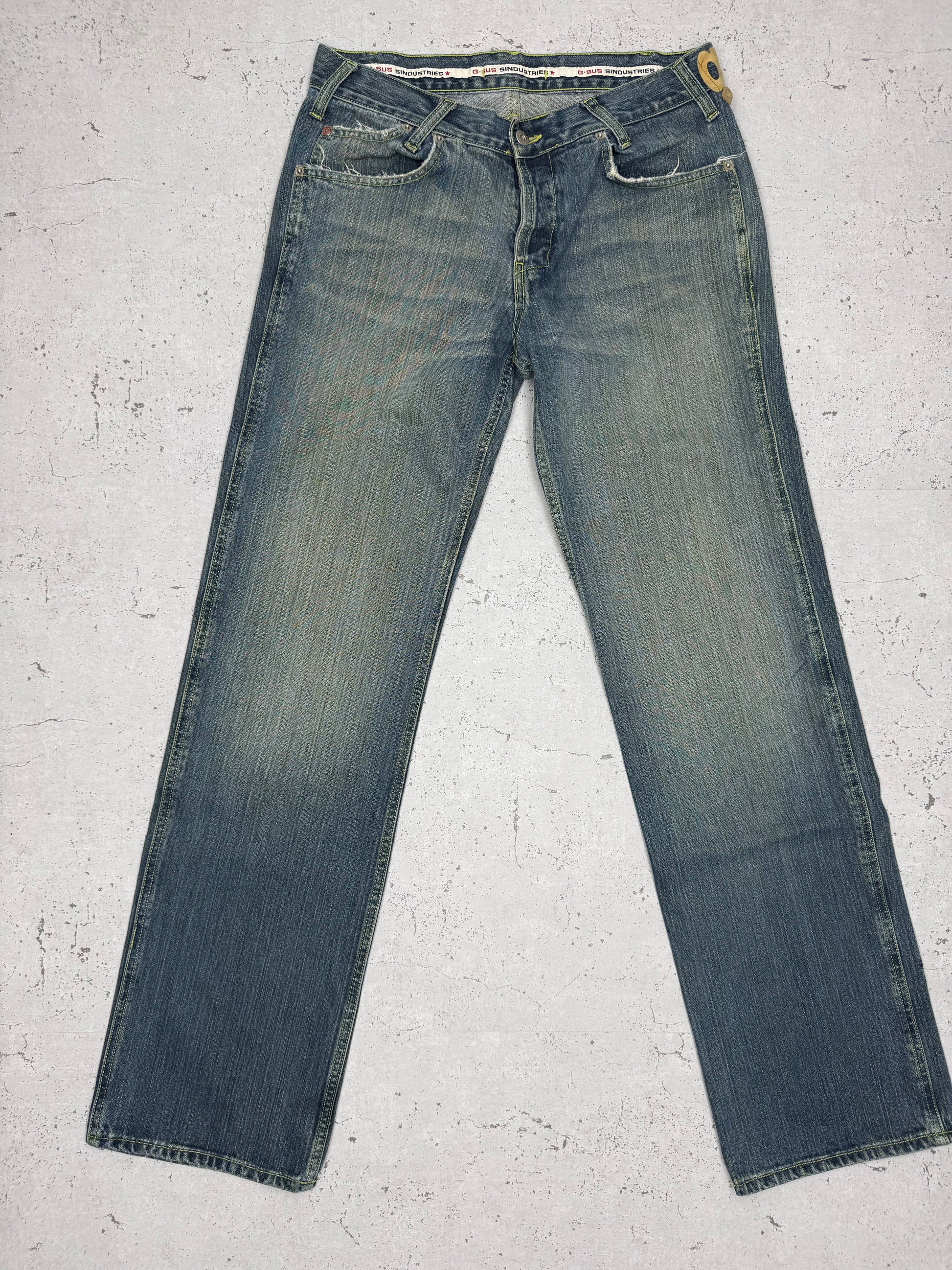 G-SuS sindustries Vintage Y2K low waist Vintage embroidered flared Jeans W31 L34 - MonkeysVintage