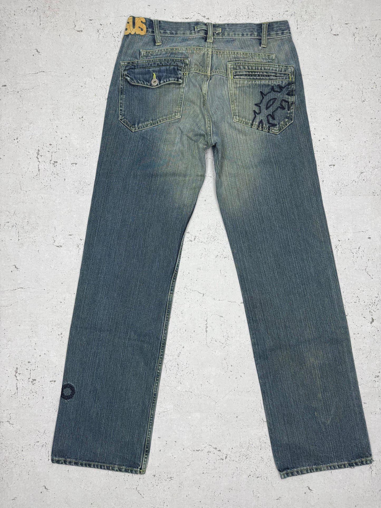G-SuS sindustries Vintage Y2K low waist Vintage embroidered flared Jeans W31 L34 - MonkeysVintage