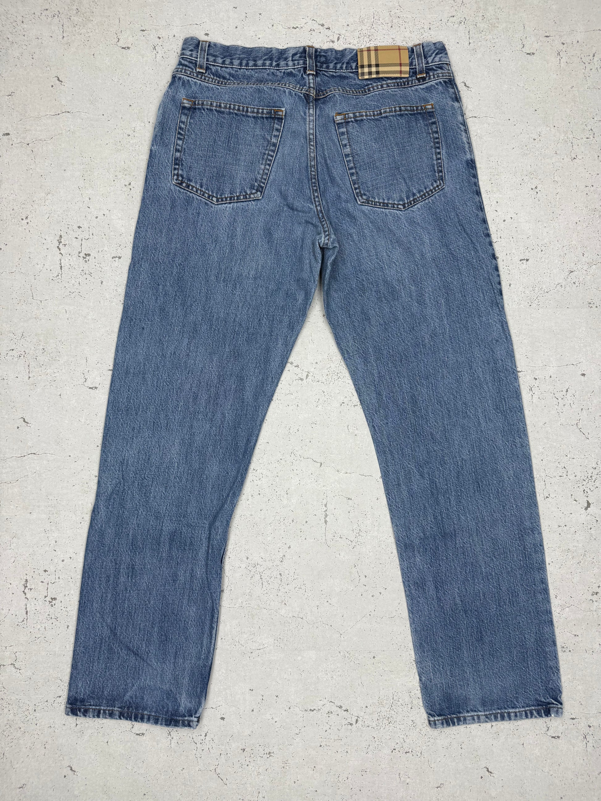 Burberry Jeans Straight Leg Fit hellblau W34 - MonkeysVintage
