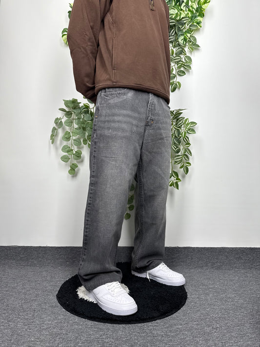 SecondSkin Y2K Vintage Baggy embroidered Jeans W34 L32 - MonkeysVintage