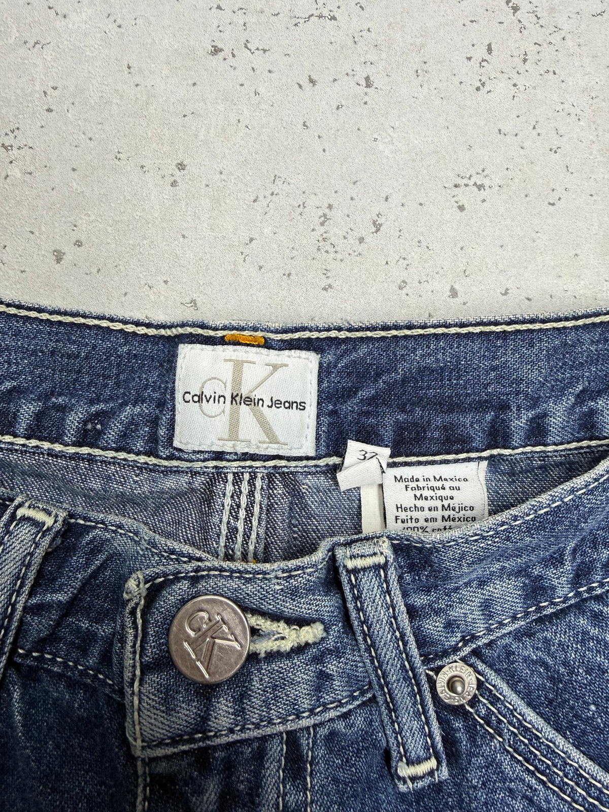 Calvin Klein Jeans Shorts Vintage Denim in Blau, Größe W34, Etikett