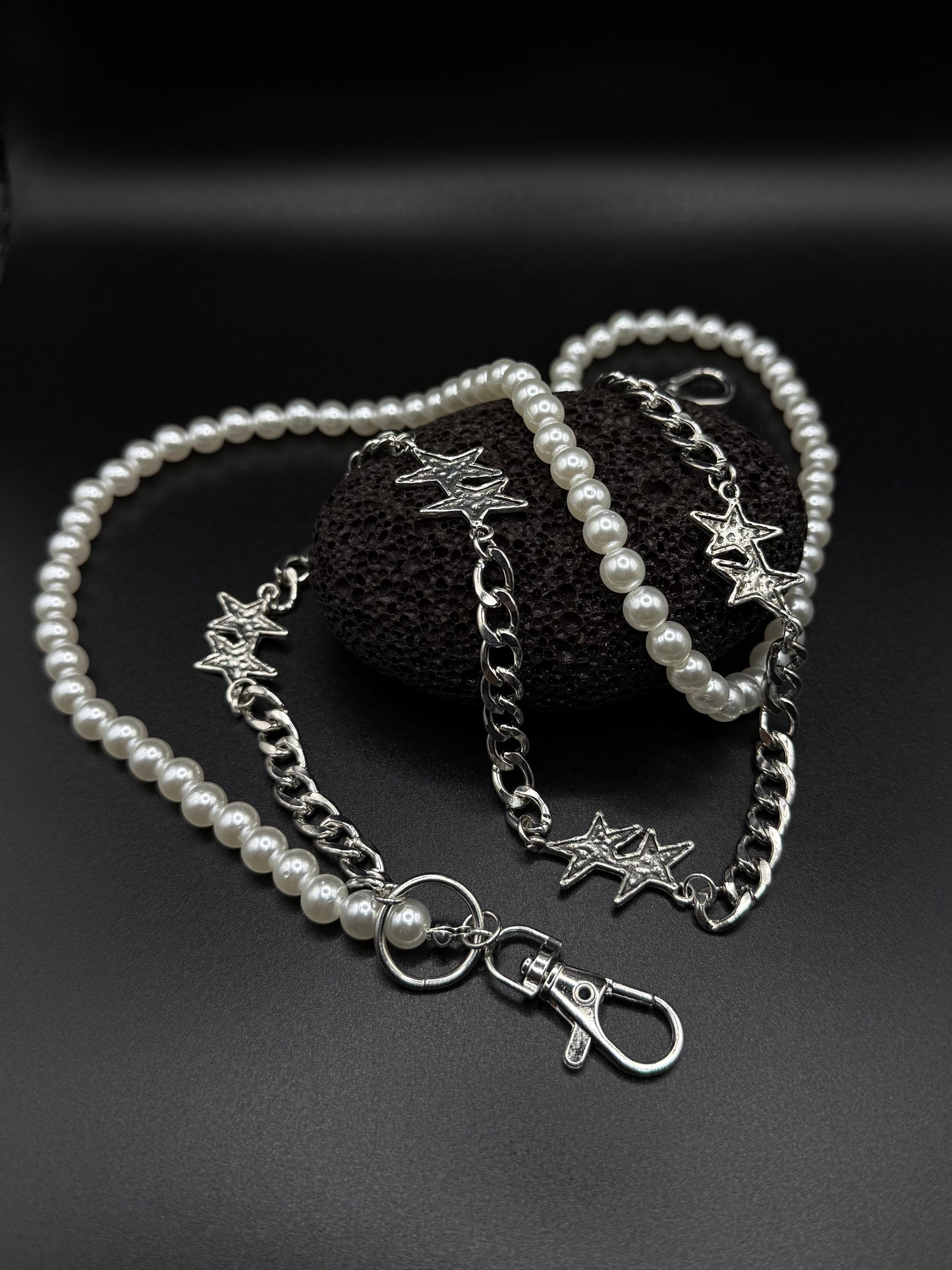 "Starlink Chain" – Y2K Perlen & Silber Sternen Kette Hosenkette mit Sternen Streetear