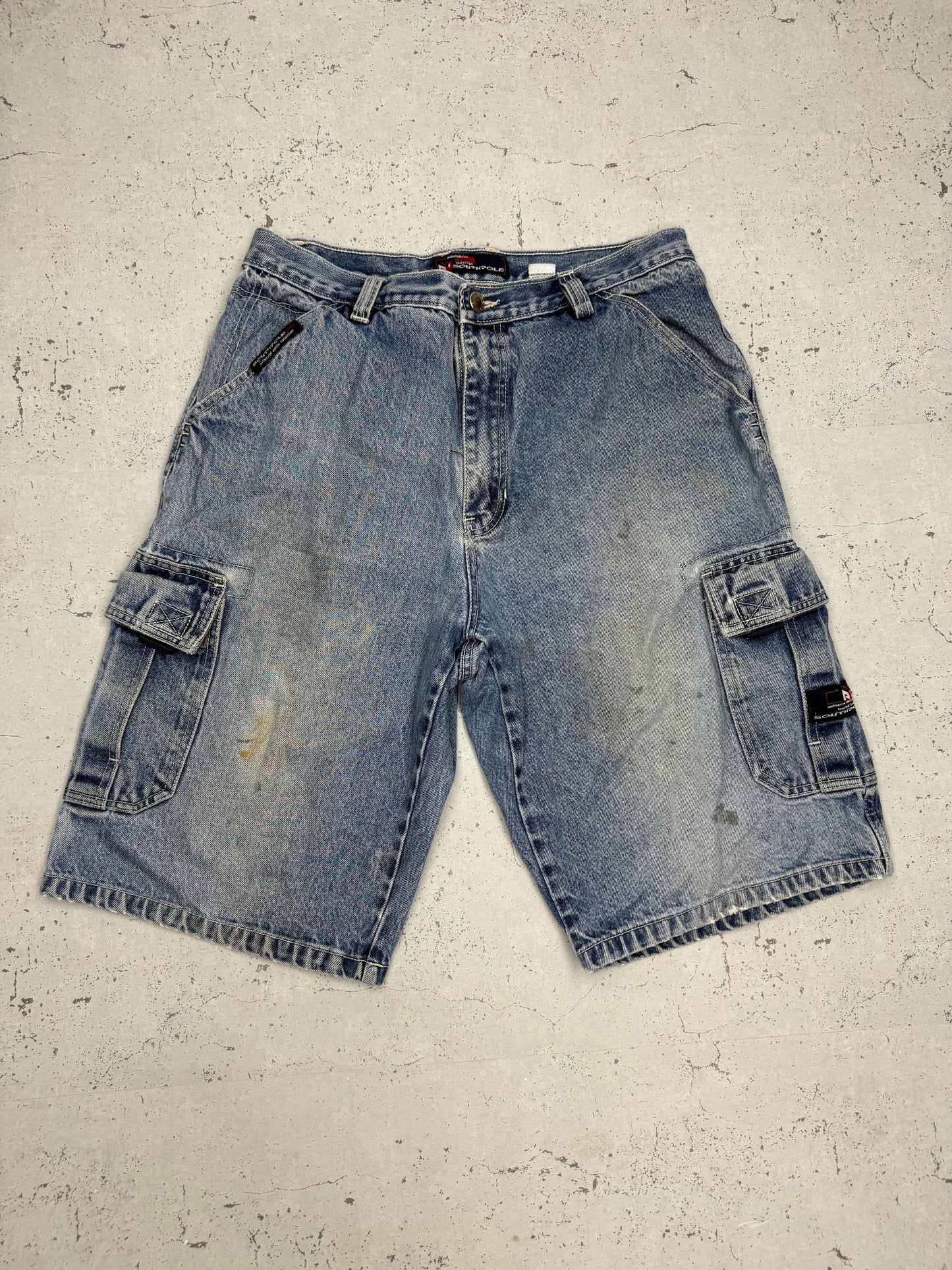 Southpole Vintage Cargoshorts in Hellblau, W34, Vorderansicht
