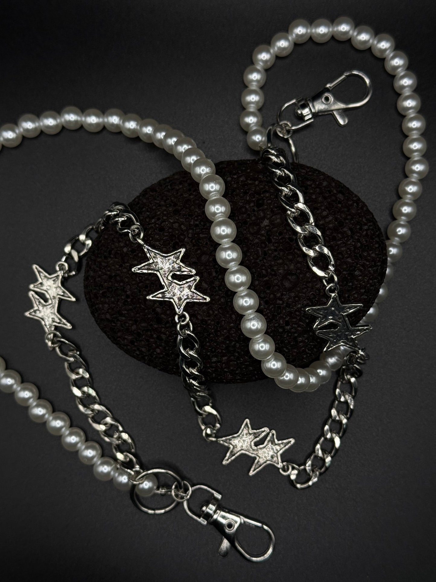 "Starlink Chain" – Y2K Perlen & Silber Sternen Kette Hosenkette mit Sternen Streetear