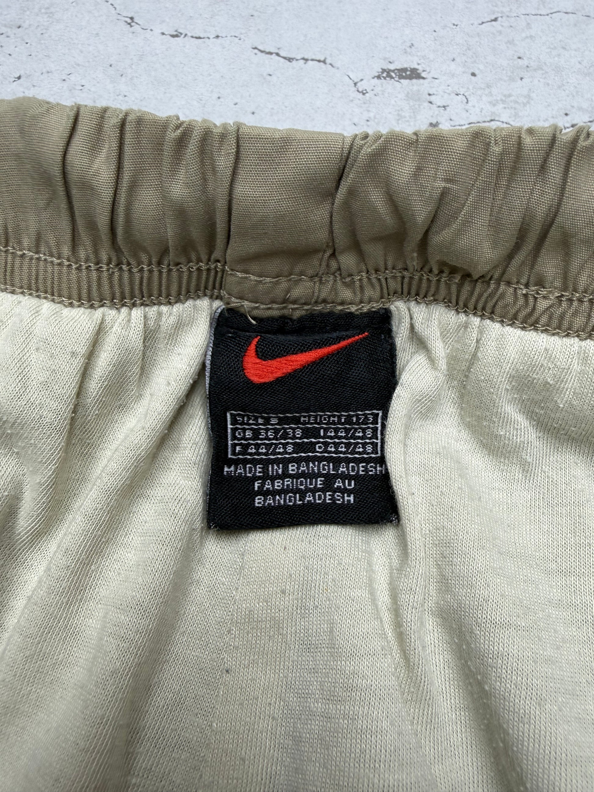 Nike Vintage Trackpants in Beige, Größe S, Etikett