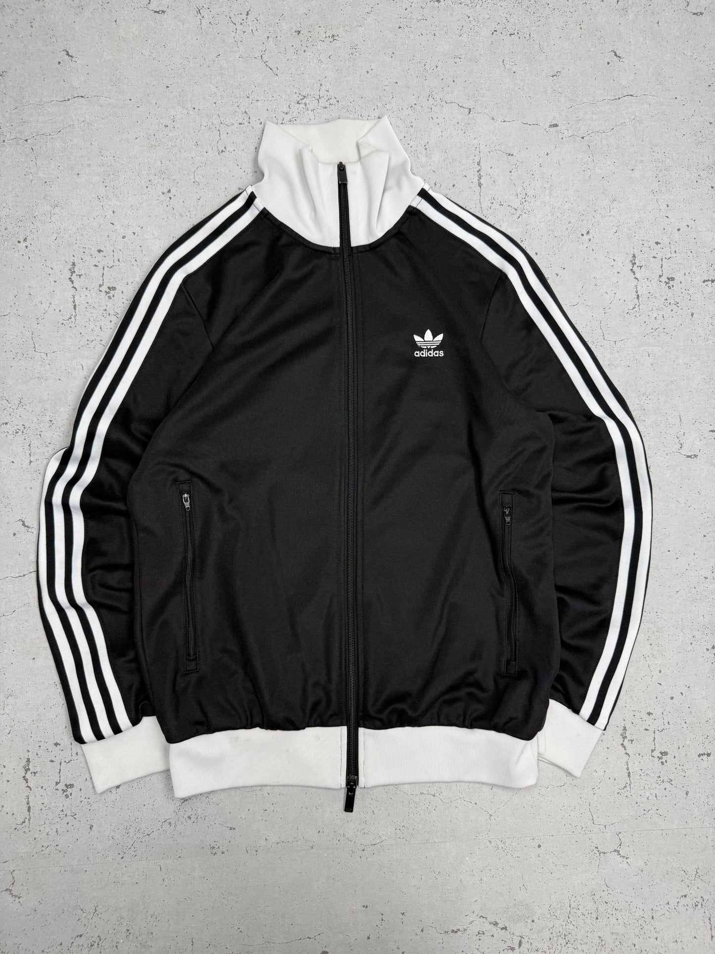 Adidas Originals Firebird Trainingsjacke in Schwarz, Größe M, Vorderansicht