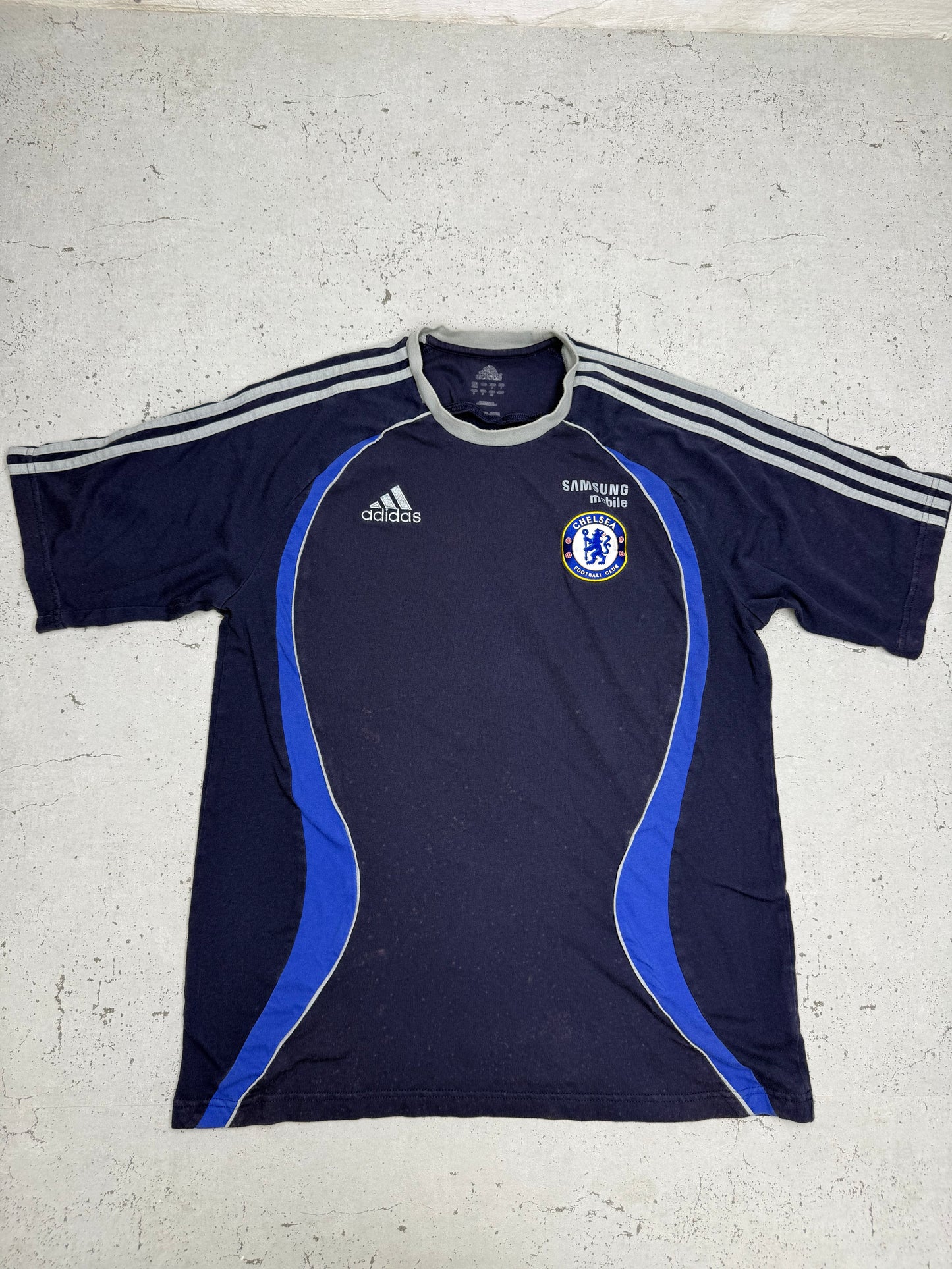 Adidas FC Chelsea Vintage Shirt in Navy, Vorderseite