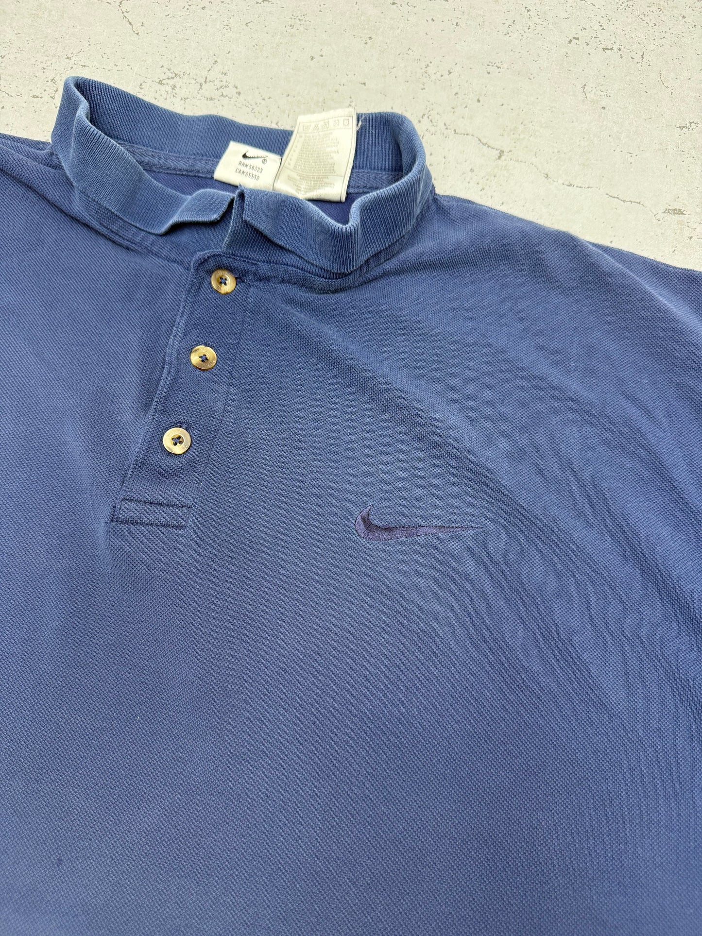 Nike Vintage Polo in Navy, Logo-Detail
