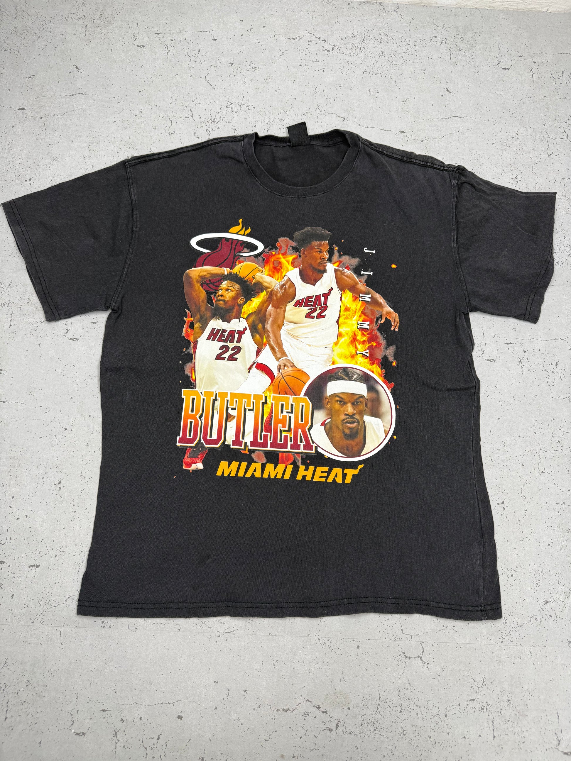 Ultra Game Jimmy Butler Miami Heat Vintage T-Shirt in Schwarz, Größe M, Vorderansicht