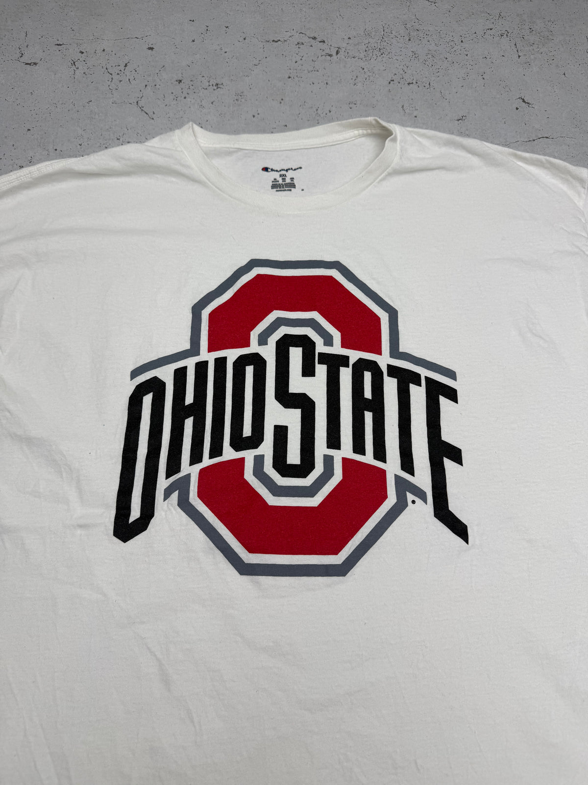 Champion Ohio State Vintage Shirt in Weiß, Größe XXL, Logo-Closeup