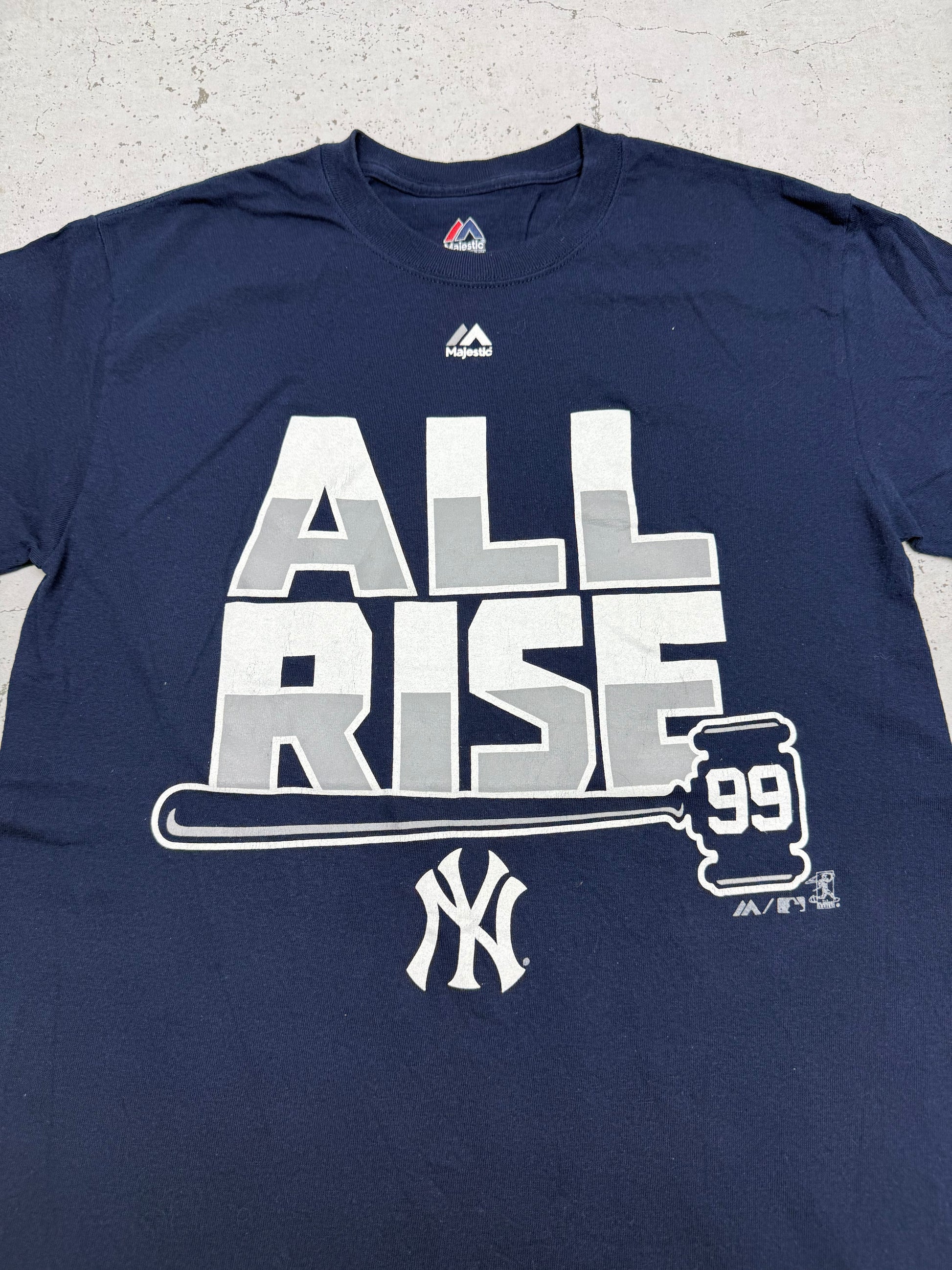 New York Yankees Vintage Shirt in Navy, Größe S, Logo-Closeup