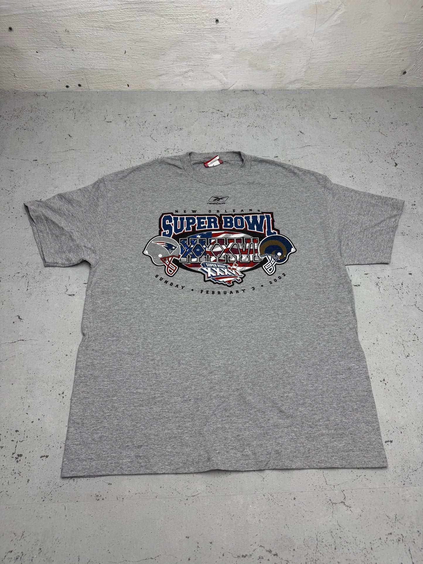 Reebok Super Bowl XXXVI Vintage Shirt in Grau, Größe L, Vorderseite