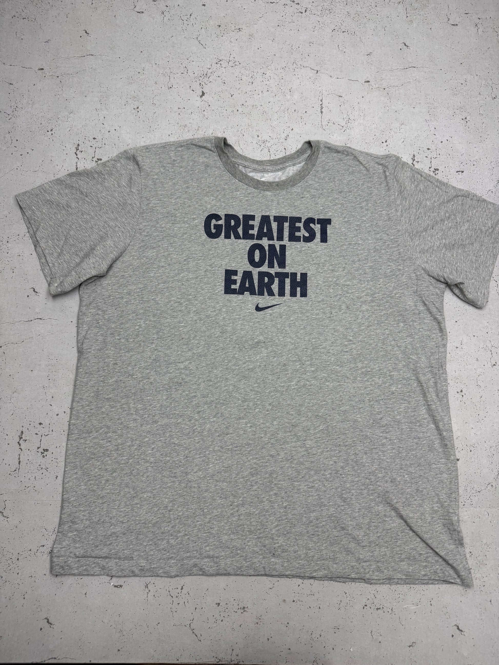 Nike Greatest On Earth Vintage T-Shirt in Grau, Größe XXL, Vorderansicht
