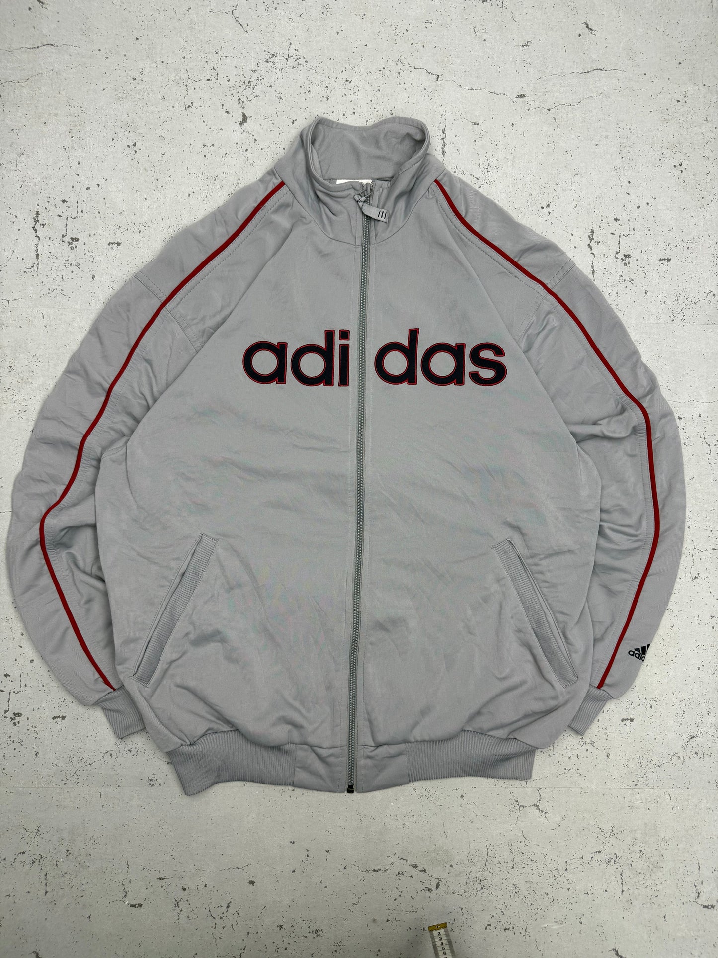 Adidas Vintage Trainingsjacke in Grau Rot, Vorderseite