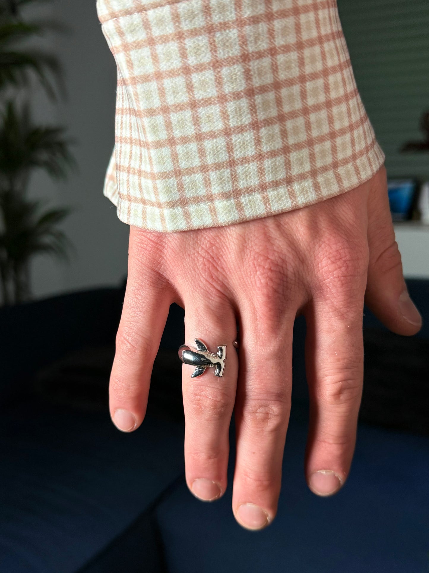 Hammerhai Ring Y2K größenverstellbar silberfarben