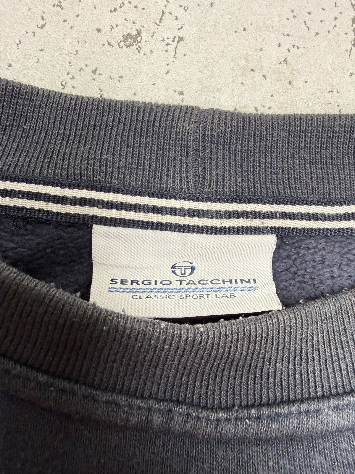 Sergio Tacchini Vintage Sweatshirt in Navy, Etikett