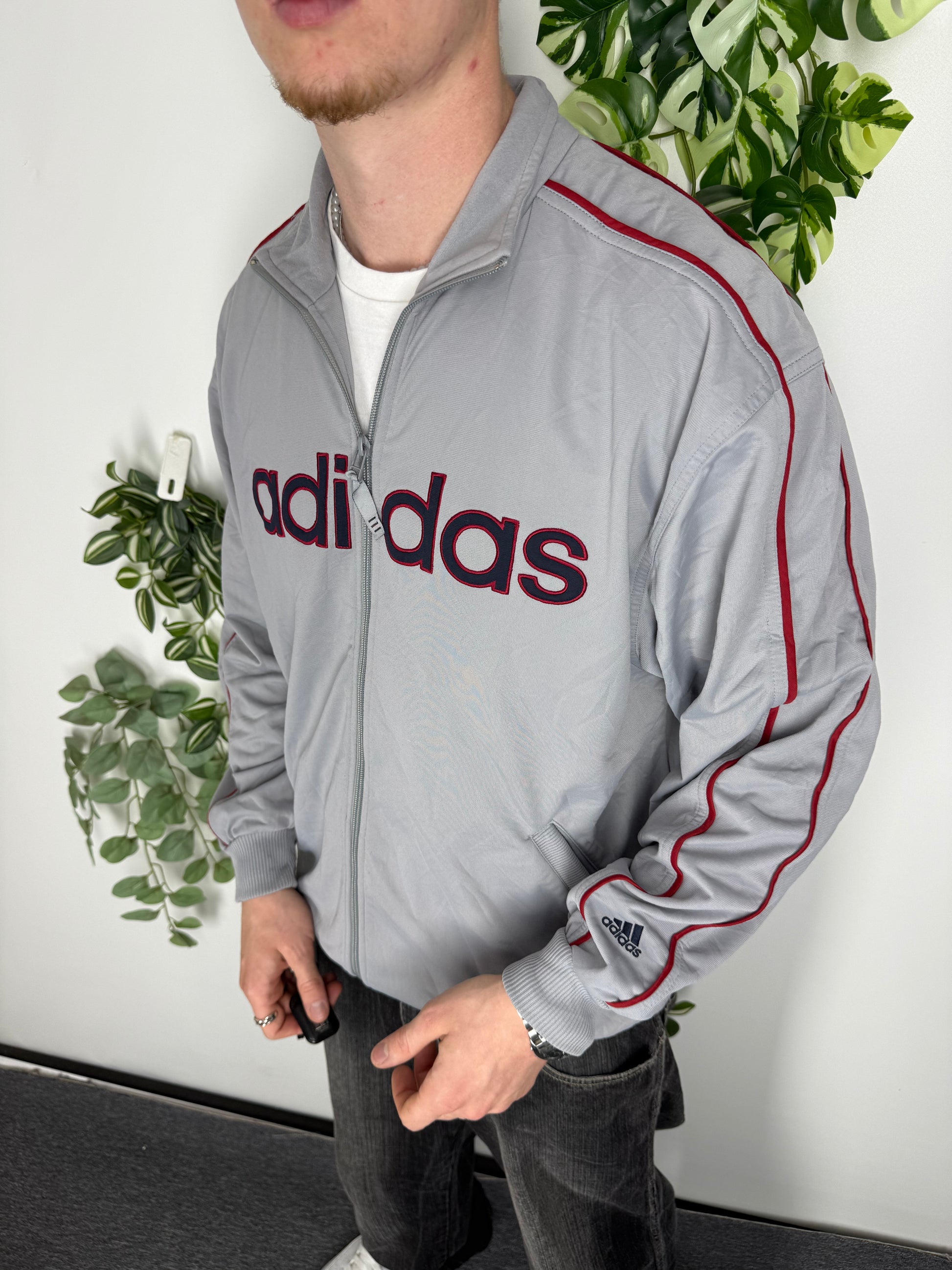 Adidas Vintage Trainingsjacke in Grau Rot, Fitpic