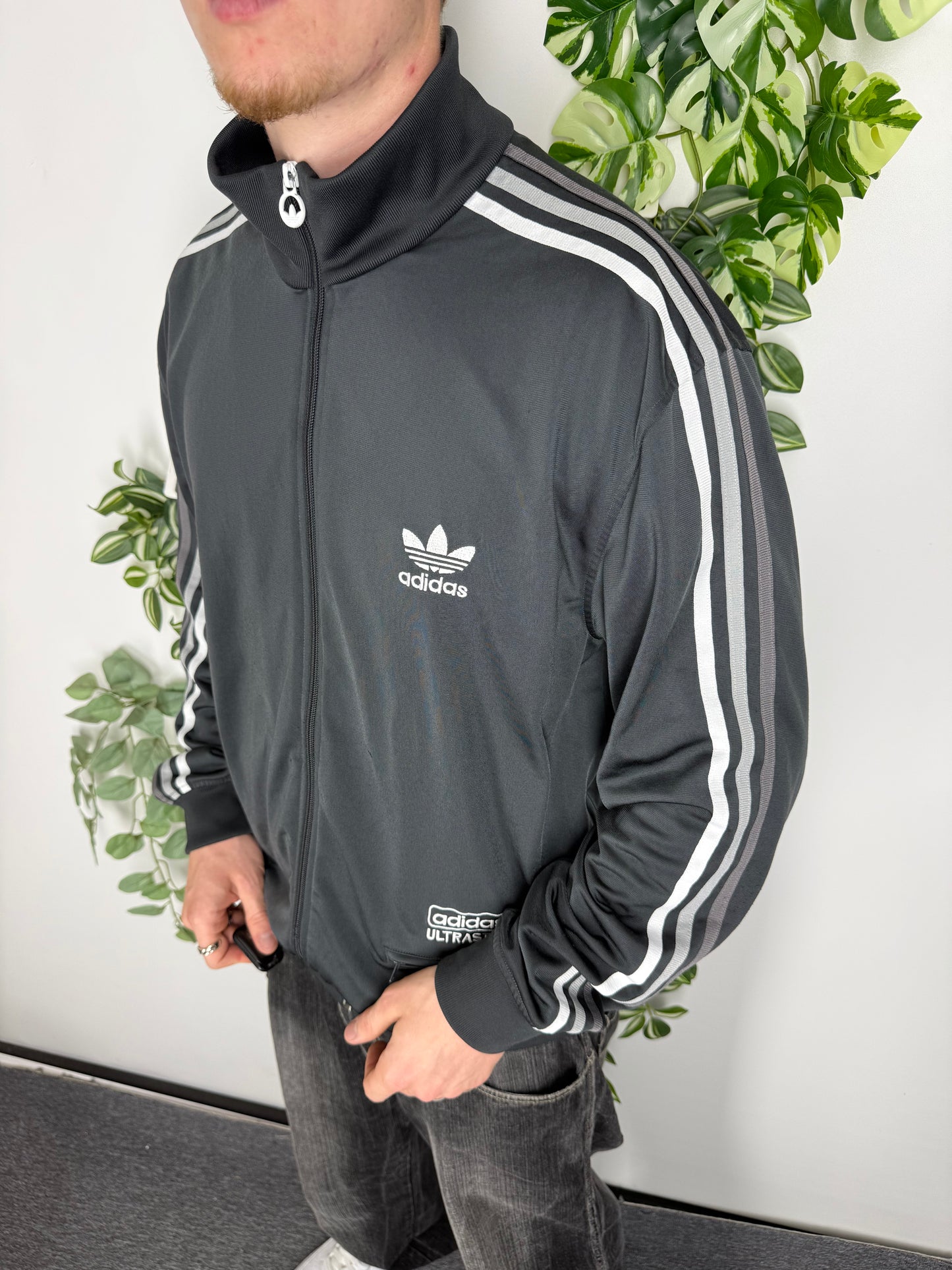 Adidas Ultrastar Trainingsjacke Vintage in Schwarz, Größe L, Fitpic