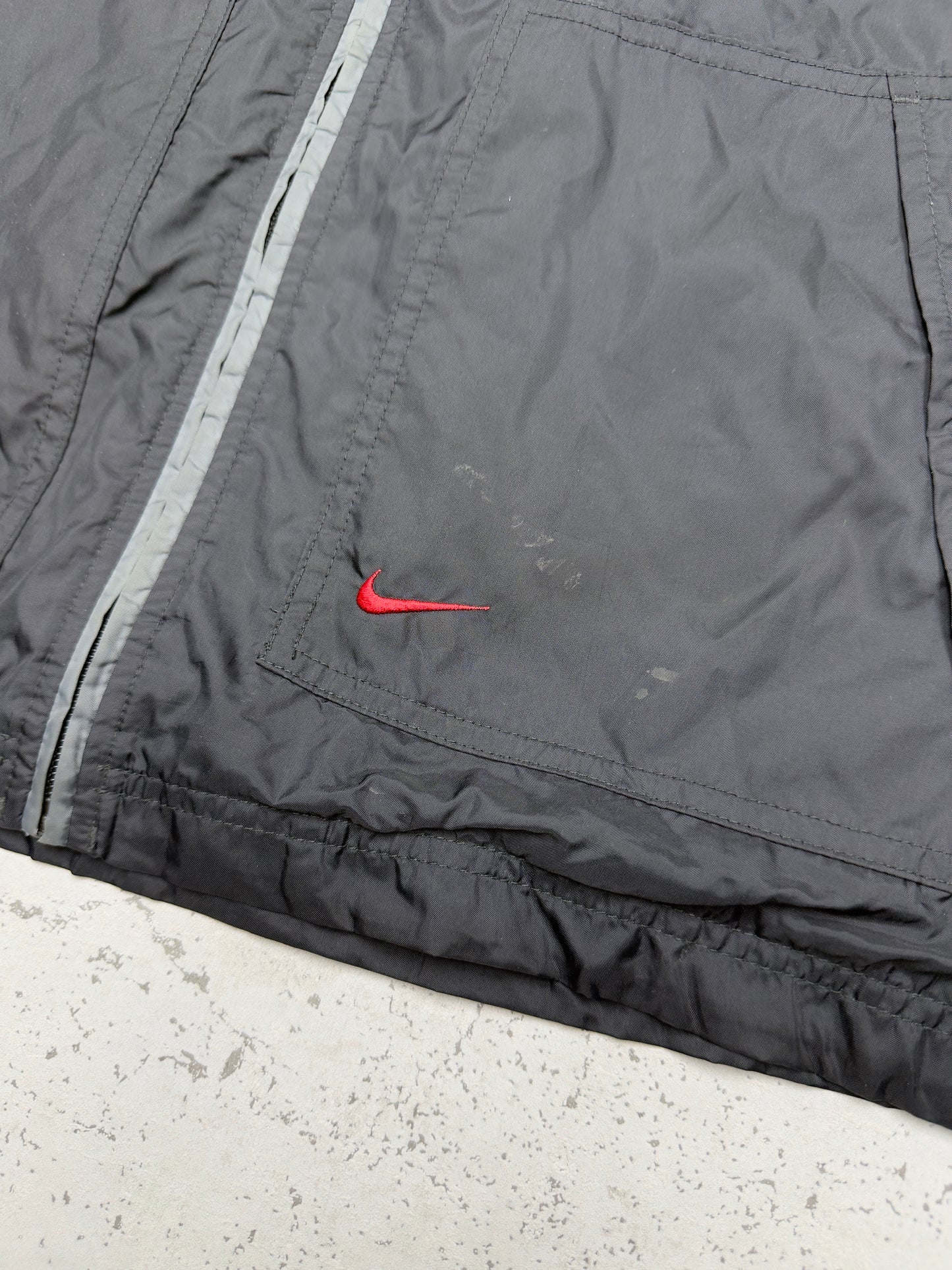 Nike vintage Windbreaker Trackjacket Jacke grau schwarz L