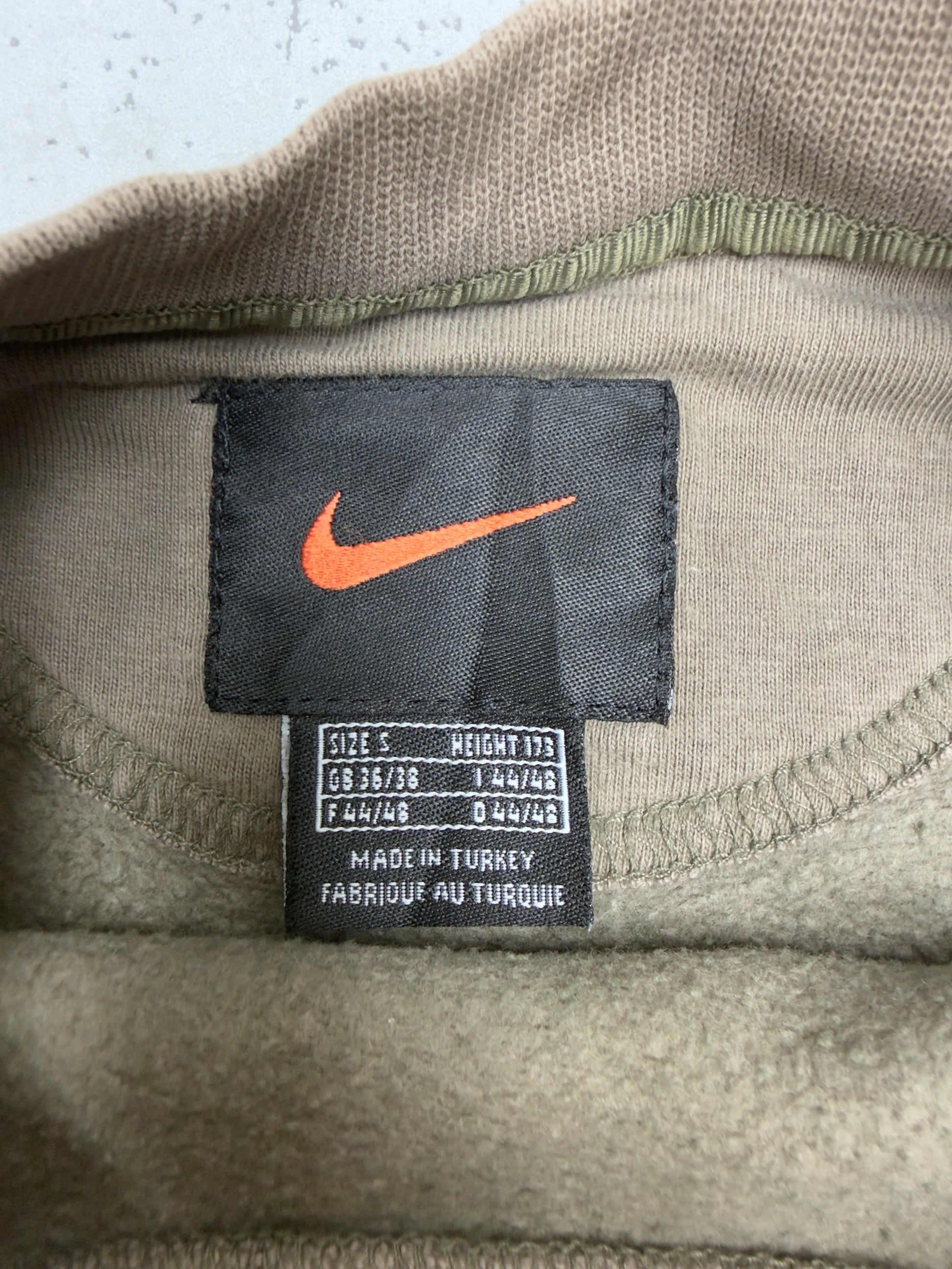 Nike Vintage Sweatshirt Khaki – Etikett Größe S