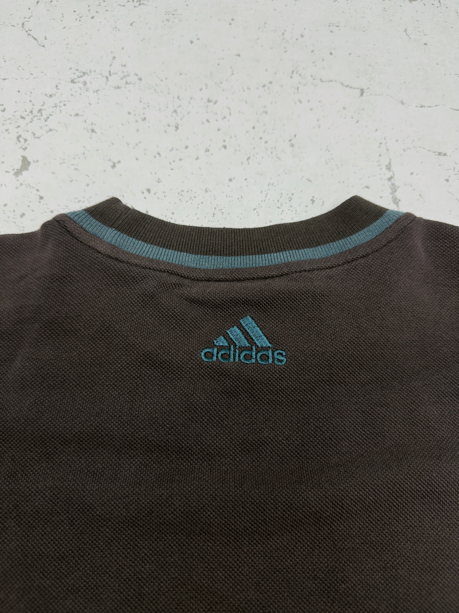 Adidas Vintage Sweatshirt Dunkelbraun – Etikett