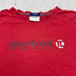 Reebok Vintage Langarmshirt Training Department Rot – Logo Nahaufnahme