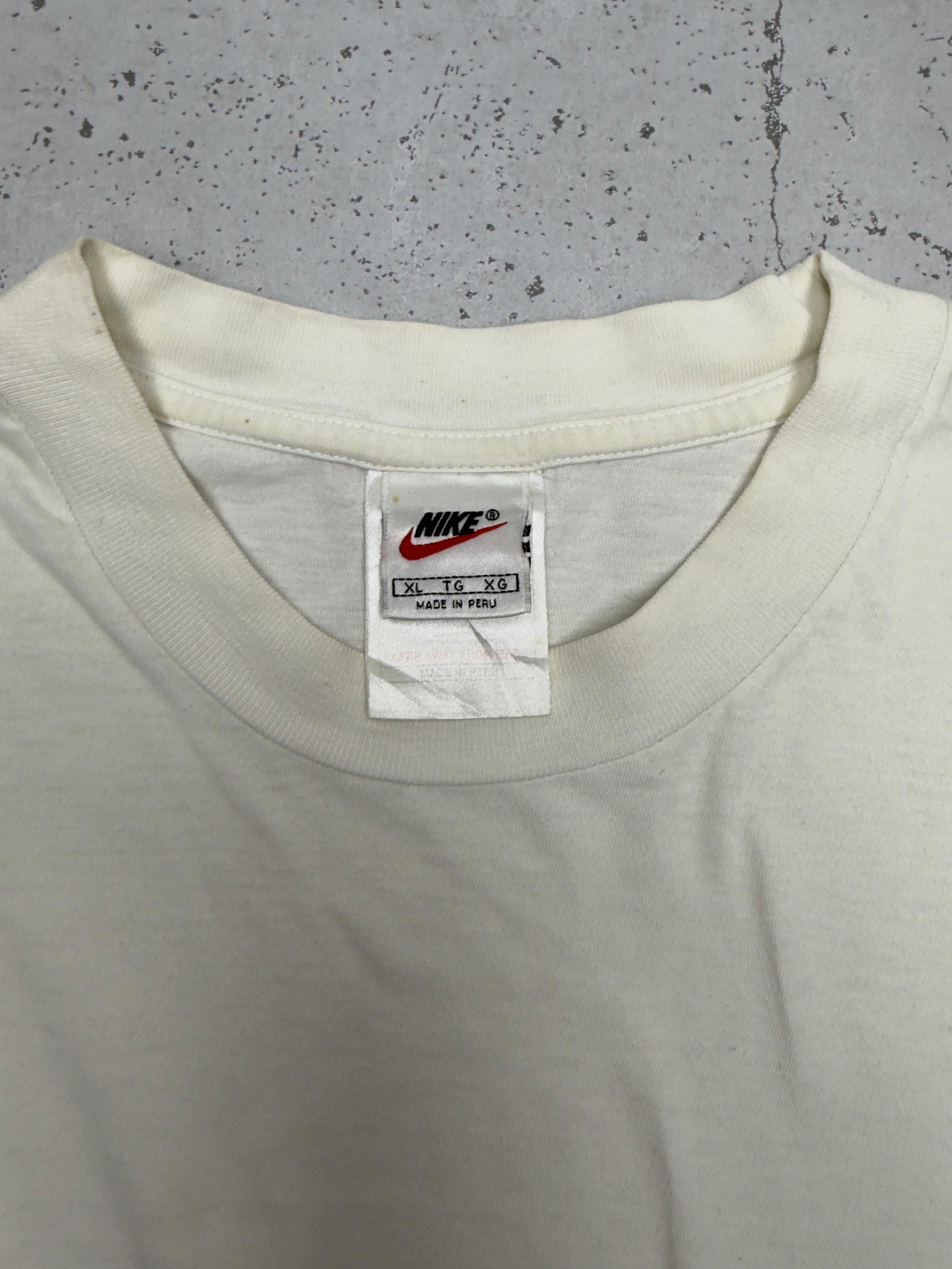 Nike Vintage T-Shirt Monte Carlo Creme – Etikett Größe XL