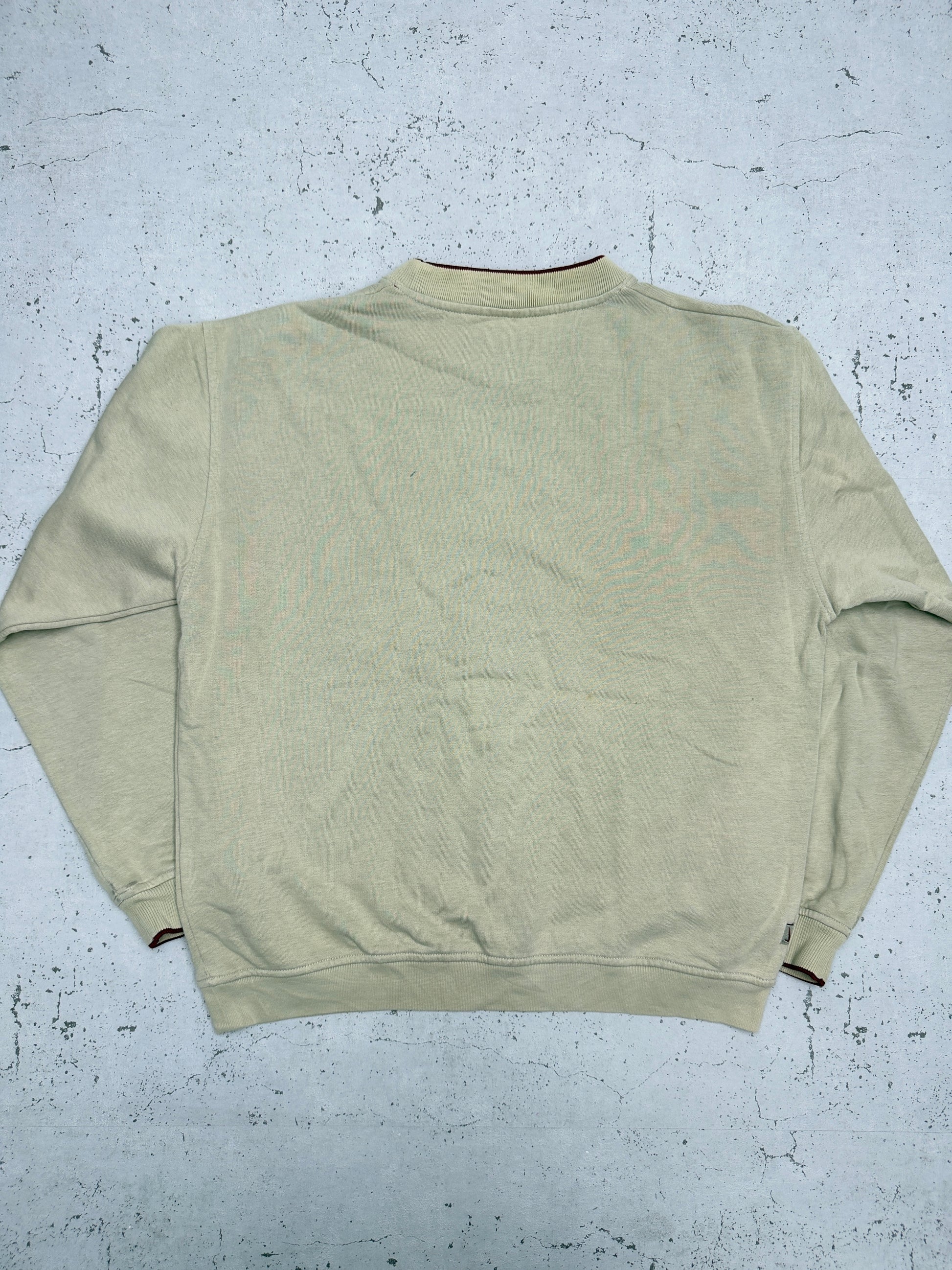 Nike Vintage Sweatshirt Creme – Frontansicht flach