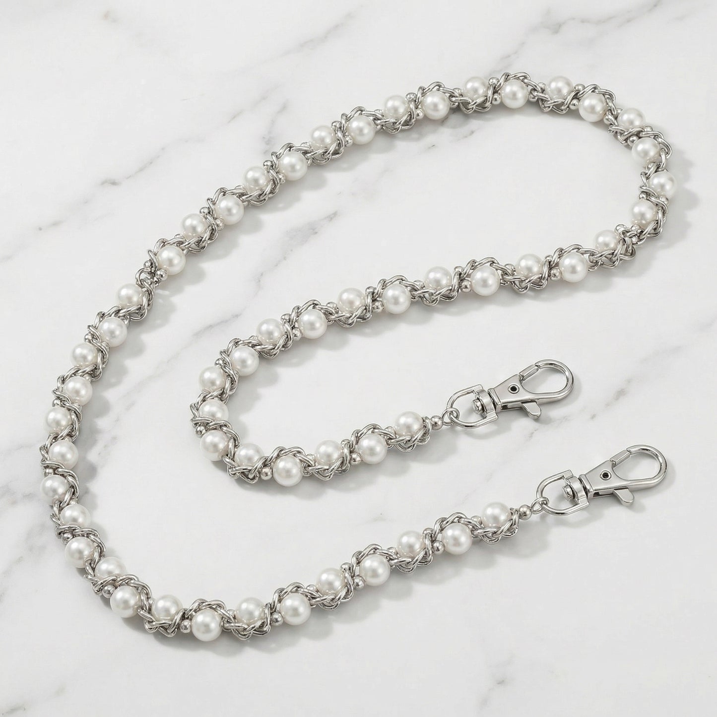 "Silver Pearl" Streetwear silber Hosenkette mit weißen Perlen Y2K Pants Chain