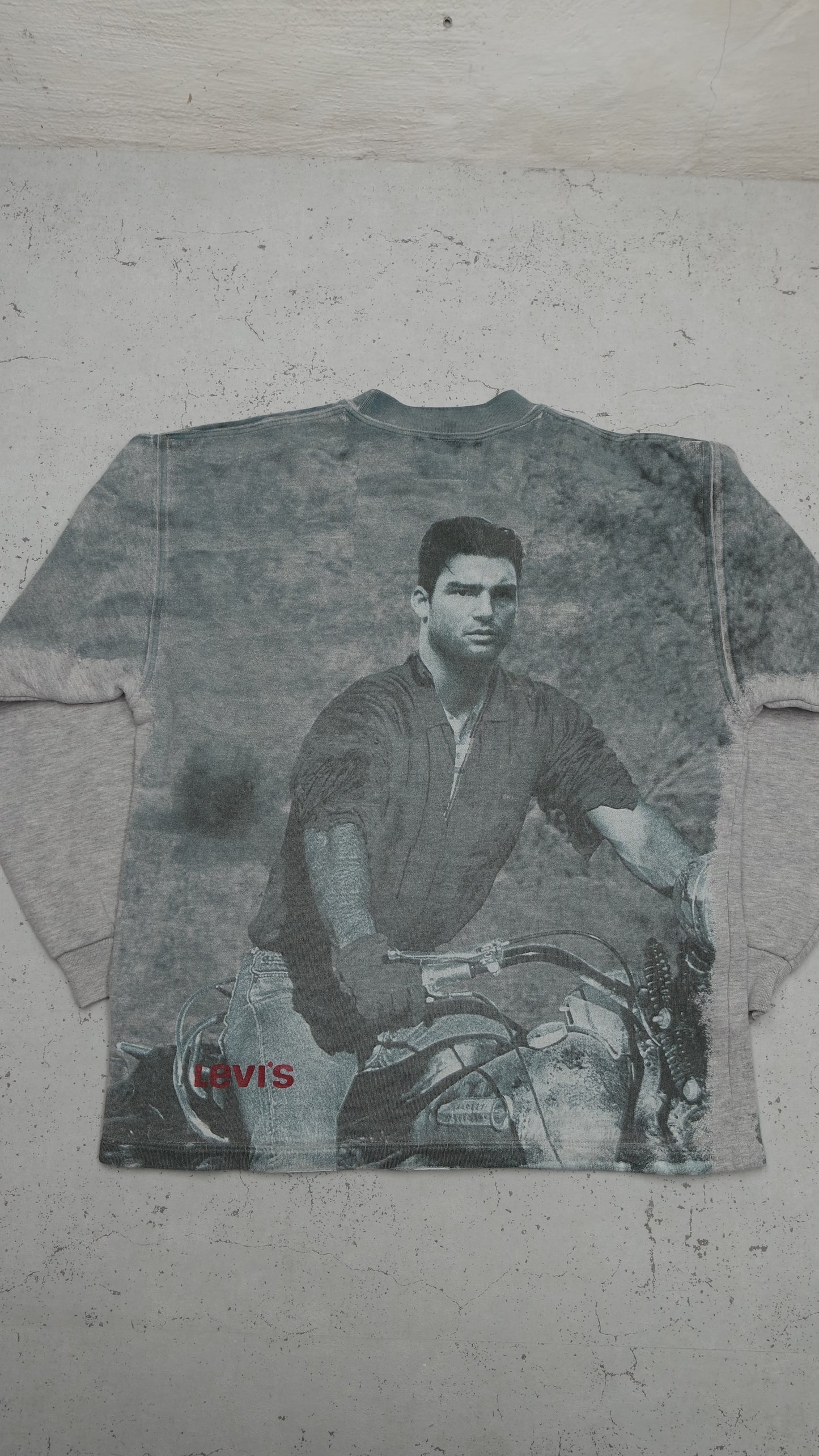 Levi's Vintage Foto-Print Sweatshirt in Grau, Rückseite