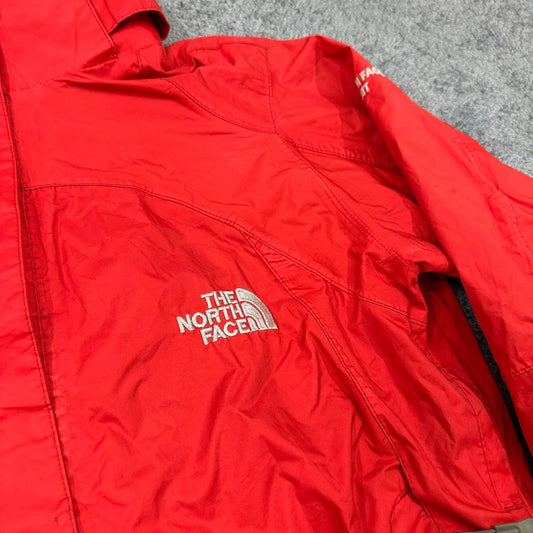The North Face Gore-Tex Jacke outdoor allwetter rot S