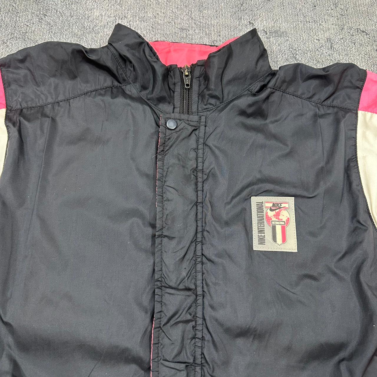 Nike International vintage 90s Windbreaker Trackjacket Y2K Jacke L