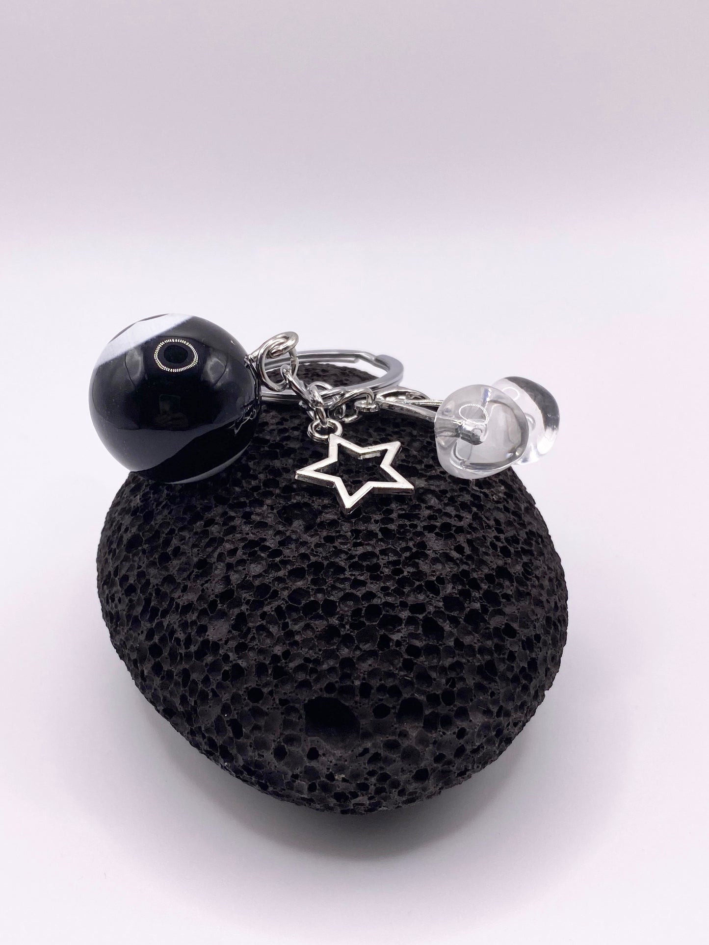 Schlüsselanhänger „Lucky 8 Ball & Kirsche“ mit Stern-Charme