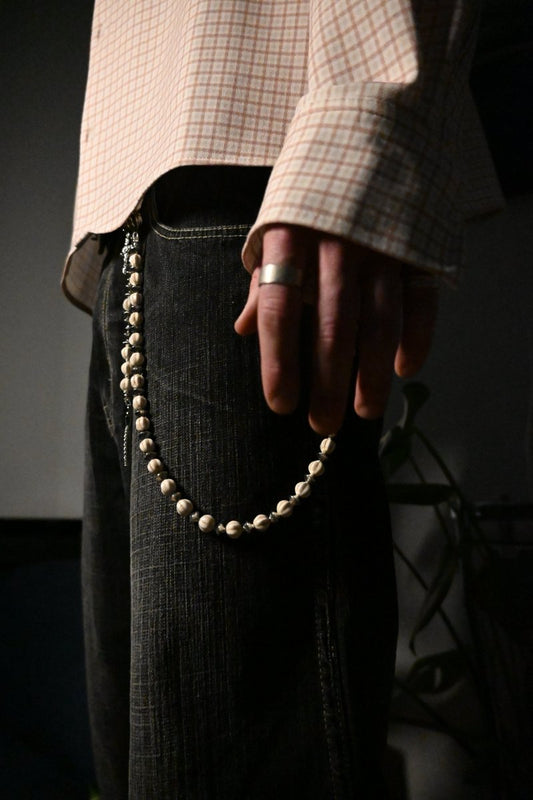 "Faithline" Vintage Style Hosenkette mit Perlen & Jesus - Medaille Kreuz – Streetwear Accessoire - MonkeysVintage