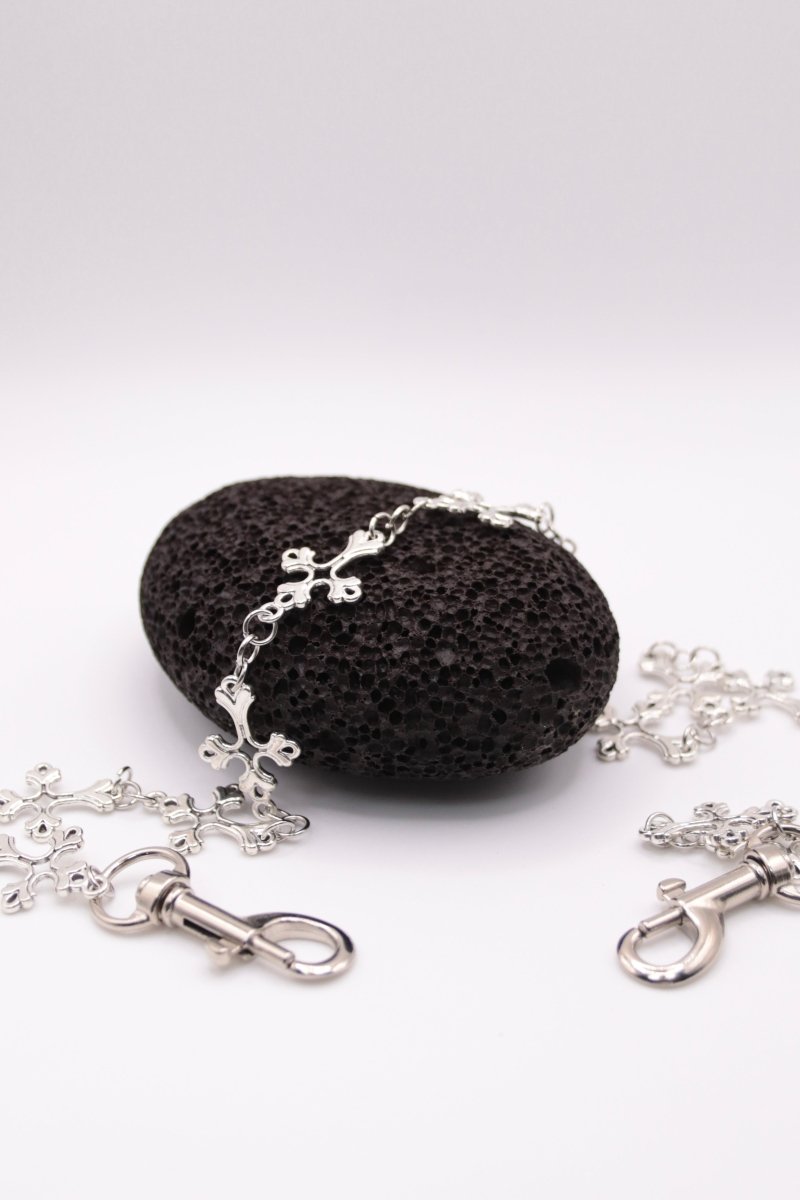 "Holy Drip" - Silberne Hosenkette mit Kreuzanhängern - Cross Chain Y2K Skater Streetwear - MonkeysVintage